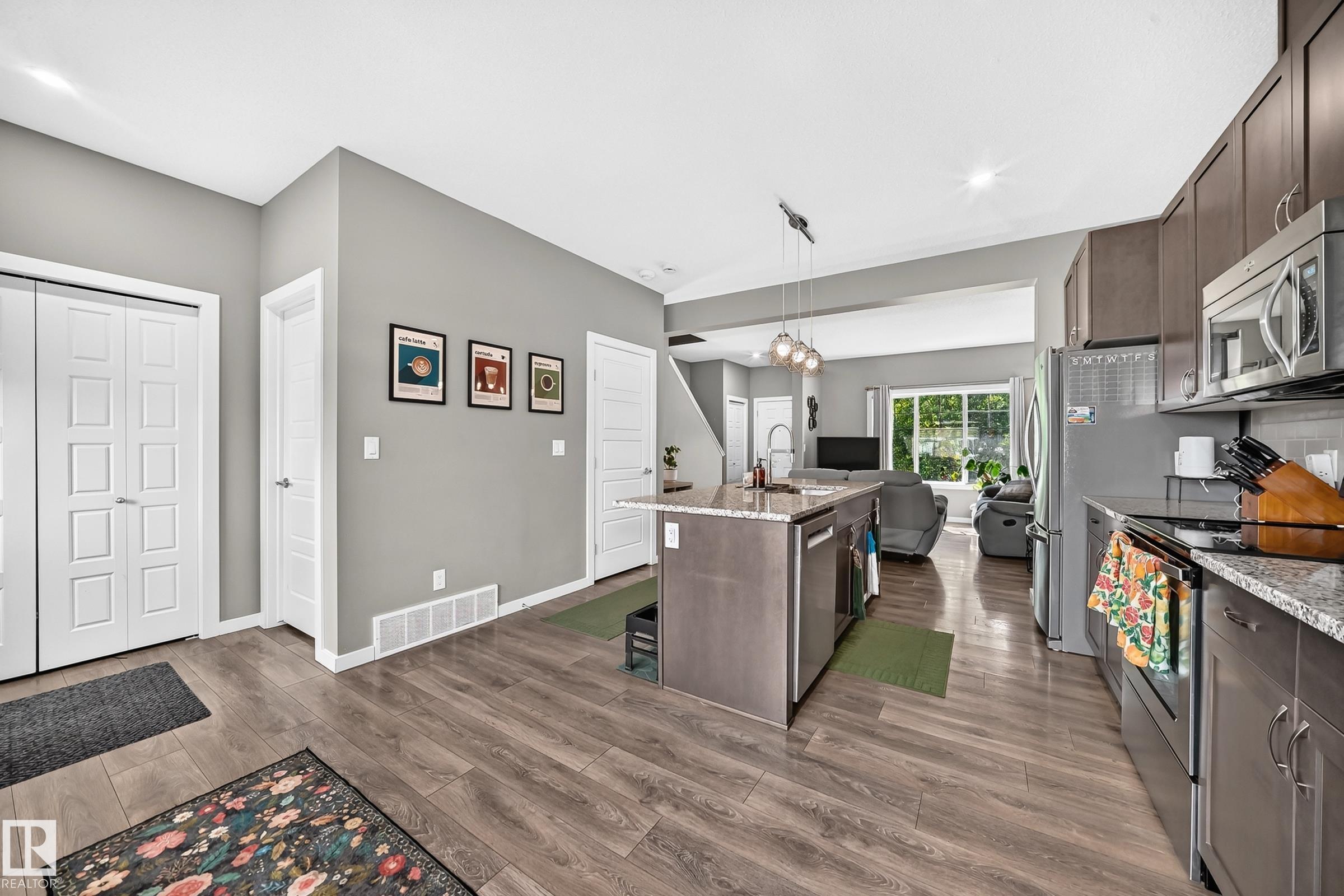 Photo 11 at 5480 Crabapple Loop SW, The Orchards At Ellerslie, Edmonton