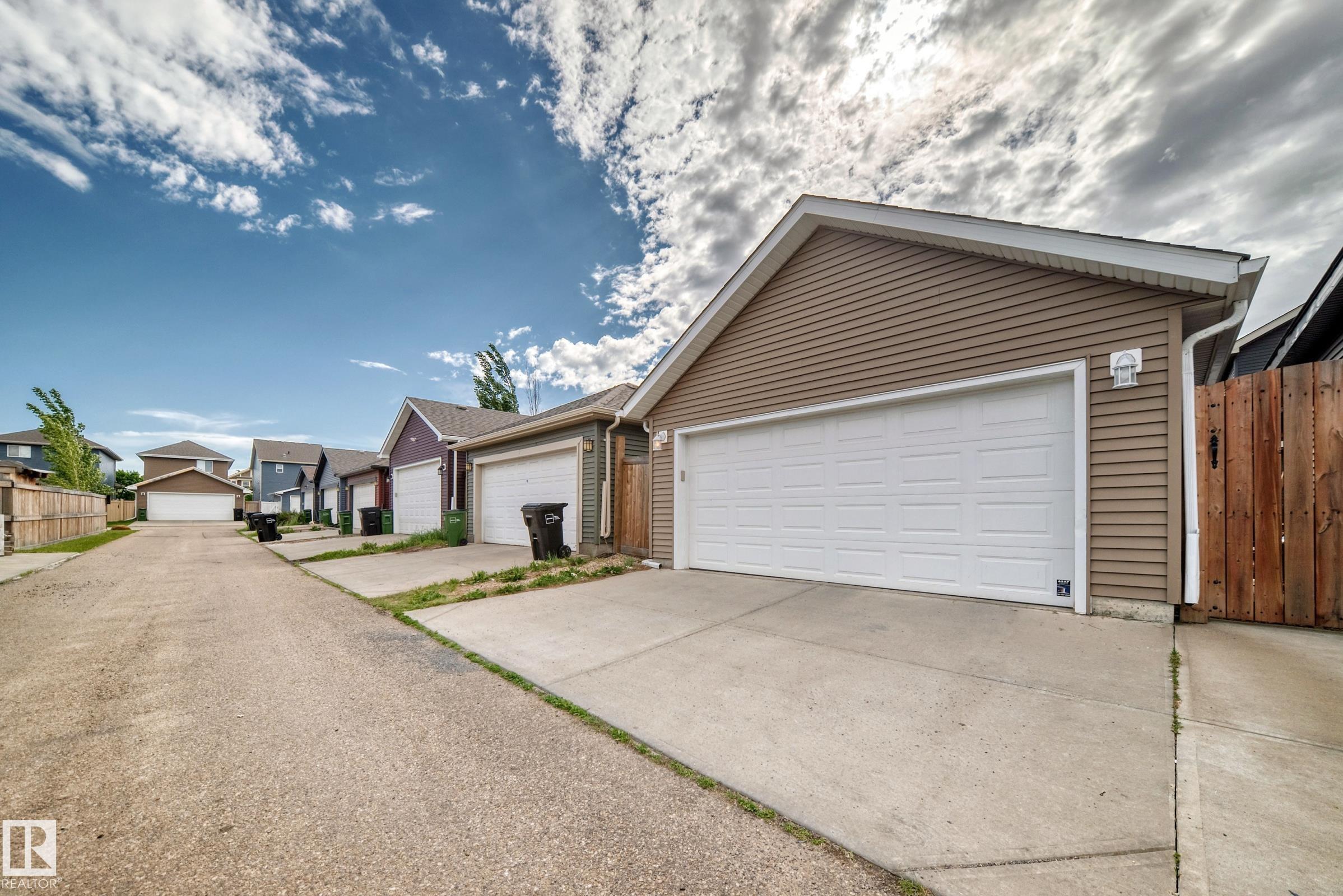 Photo 32 at 5480 Crabapple Loop SW, The Orchards At Ellerslie, Edmonton
