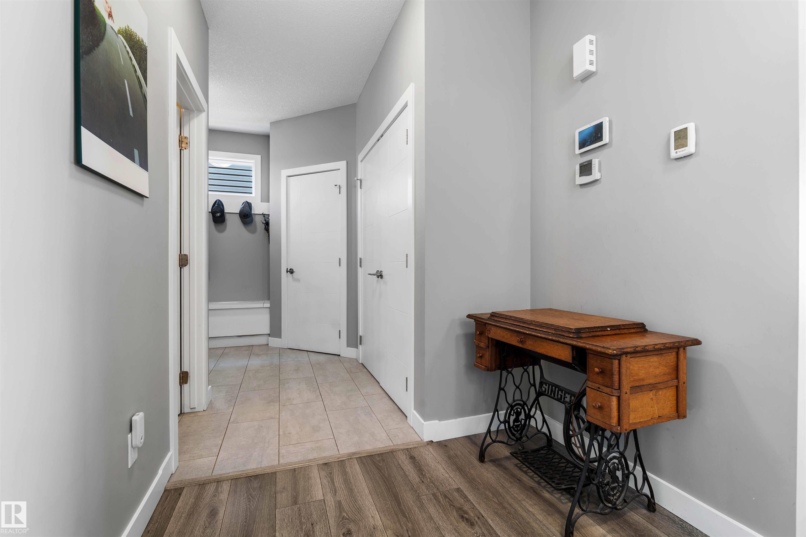 Photo 4 at 524 Mcdonough Way NW, McConachie Area, Edmonton