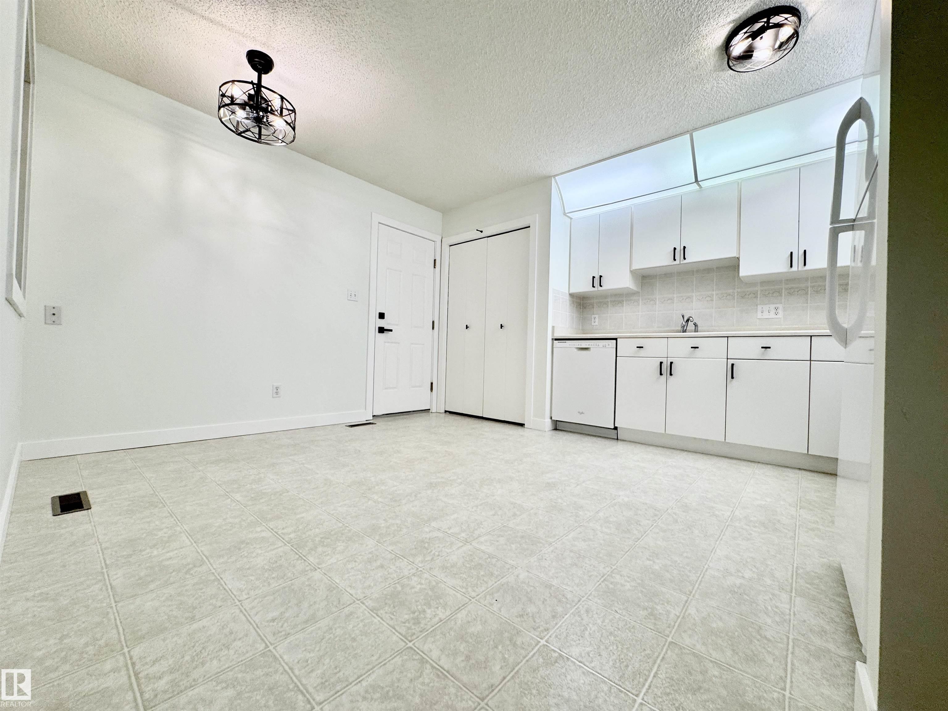 Photo 35 at 8118 27 Avenue NW, Meyonohk, Edmonton