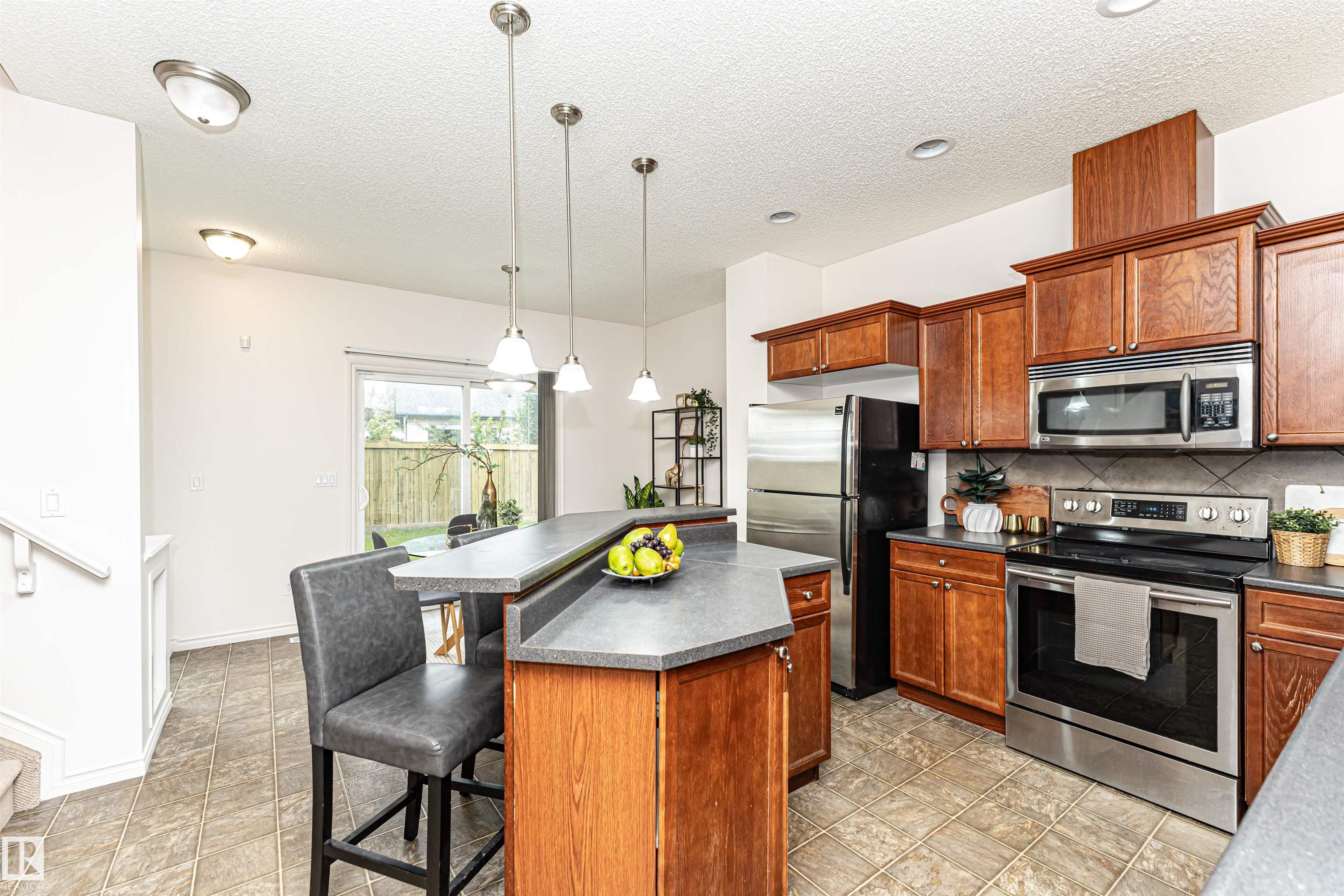 Photo 15 at 103 - 13825 155 Avenue NW, Carlton, Edmonton