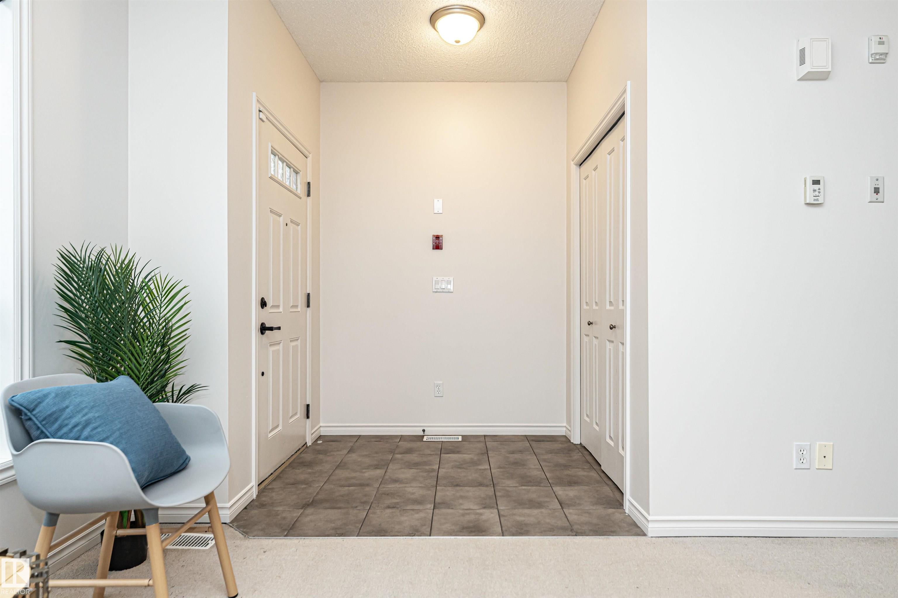 Photo 7 at 103 - 13825 155 Avenue NW, Carlton, Edmonton