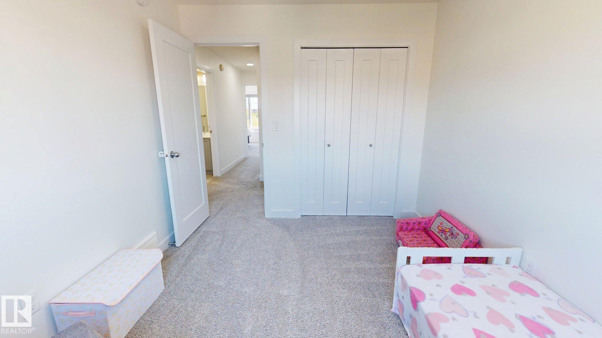 Photo 15 at 5202 Lark Crescent NW, Kinglet Gardens, Edmonton