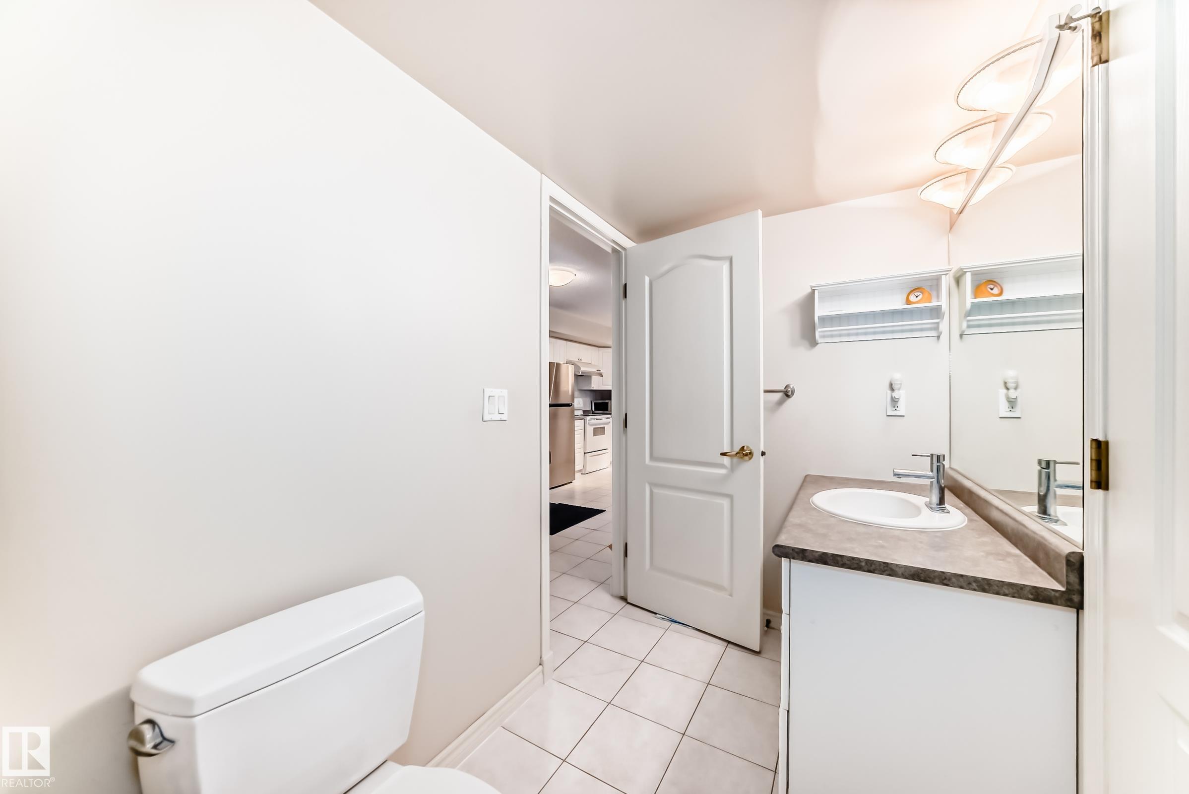 https://zimg.paragon.ice.com/ParagonImages/Property/PM/RAE/225406999/29/0/0/62499c4e8c78f2617bc648dc9f135c46/1/420a1a6962483130dd17f2a1487359c1/225406999-f64a0747-e774-4cb8-a07d-ad45b896eab5.JPG