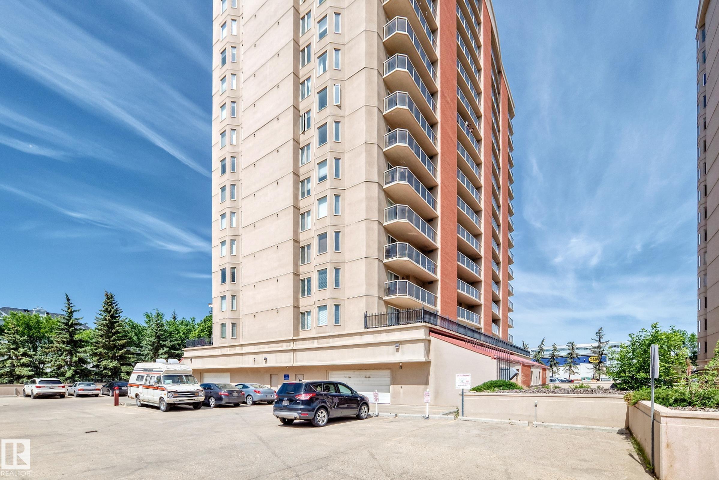 https://zimg.paragon.ice.com/ParagonImages/Property/PM/RAE/225406999/44/0/0/6d0870130c94651380122c8778a1b965/1/420a1a6962483130dd17f2a1487359c1/225406999-2bc87b8a-ed85-45fb-94fb-36b2f0520da4.JPG