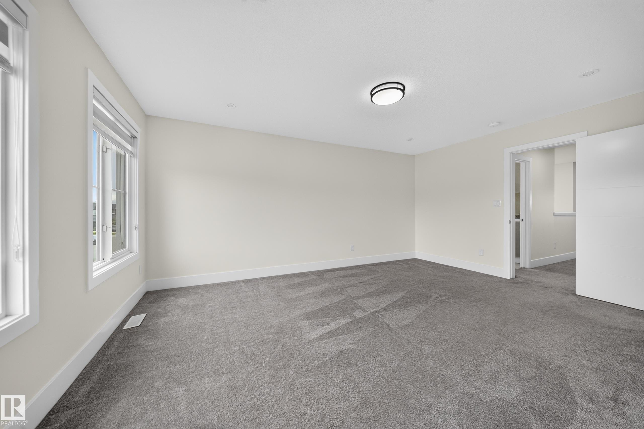 Photo 19 at 1099 Eaton Road NW, Edgemont, Edmonton