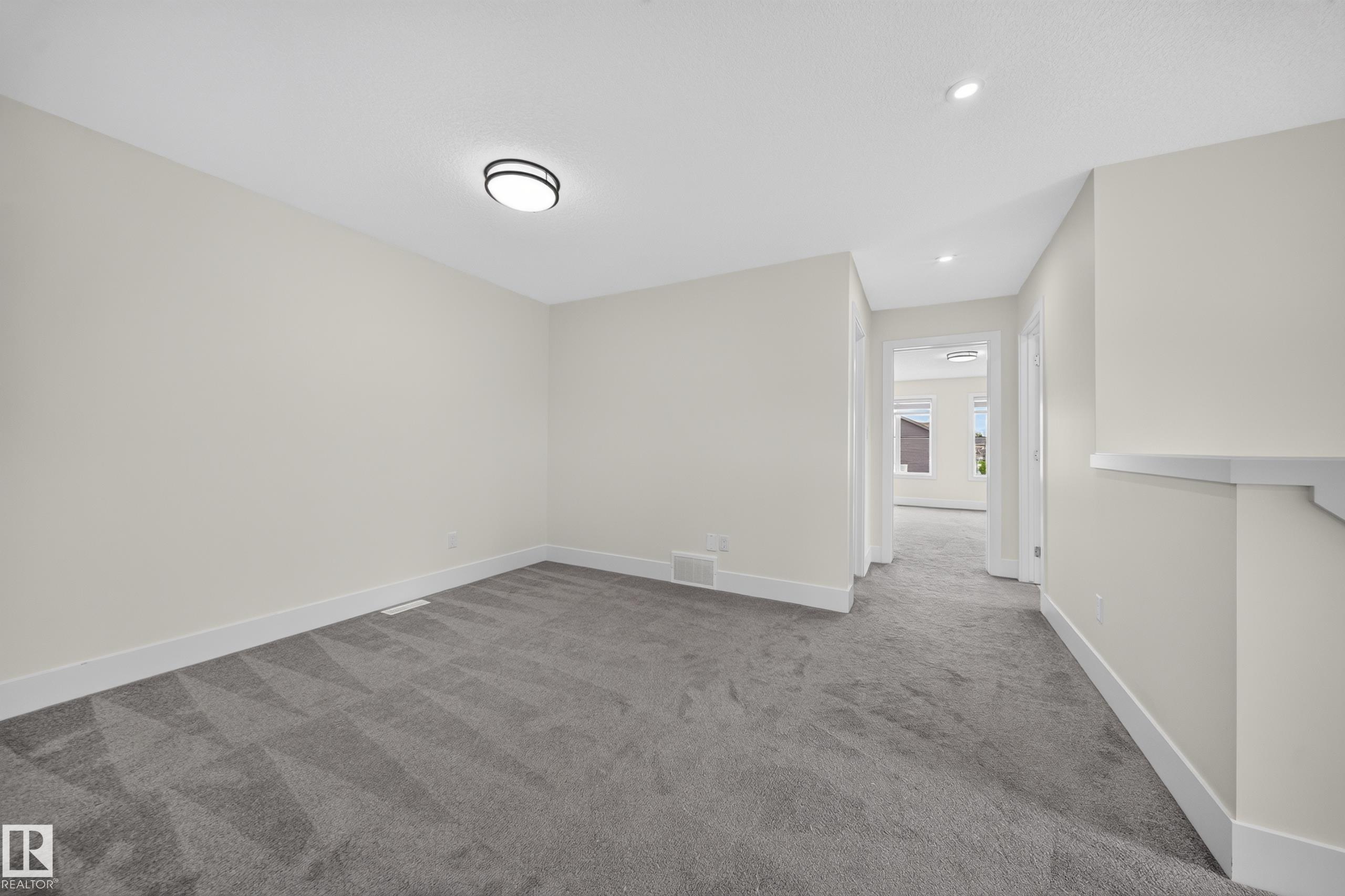 Photo 23 at 1099 Eaton Road NW, Edgemont, Edmonton