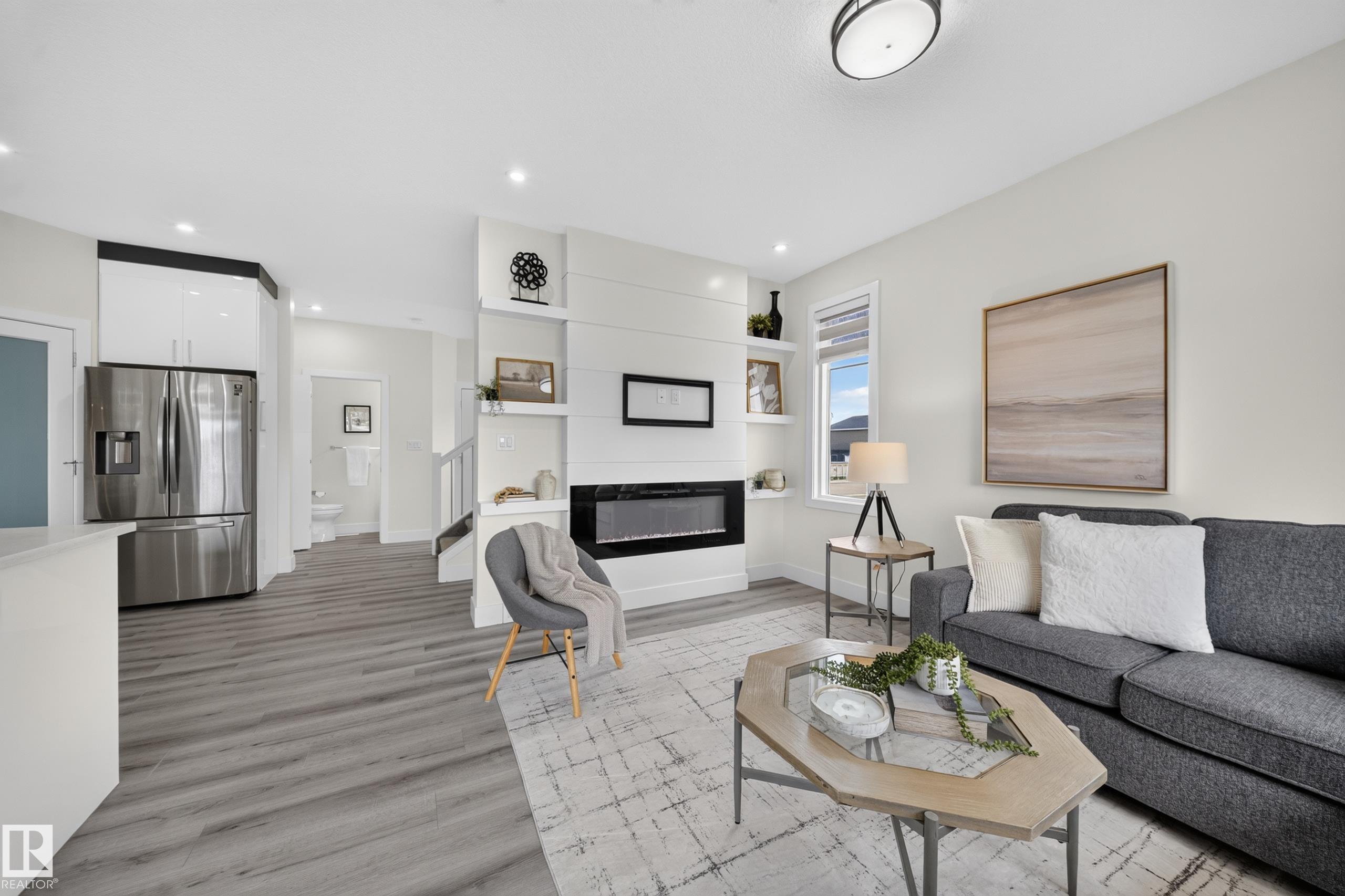 Photo 4 at 1099 Eaton Road NW, Edgemont, Edmonton