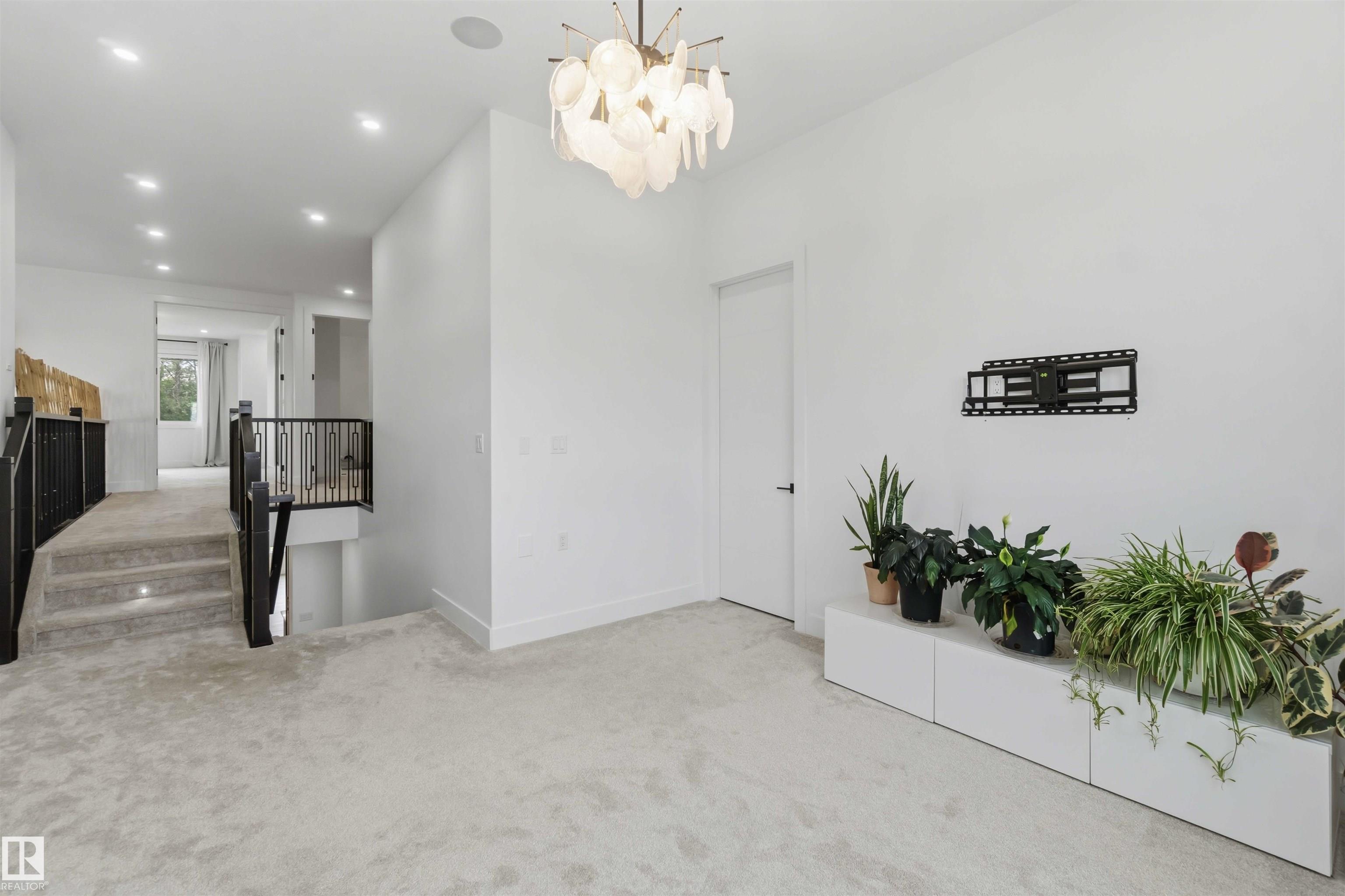 Photo 34 at 1527 Esaiw Place NW, Edgemont, Edmonton