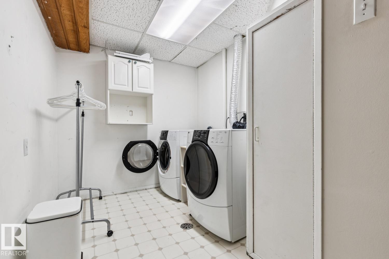 Photo 38 at 1131 Hooke Road NW, Overlanders, Edmonton