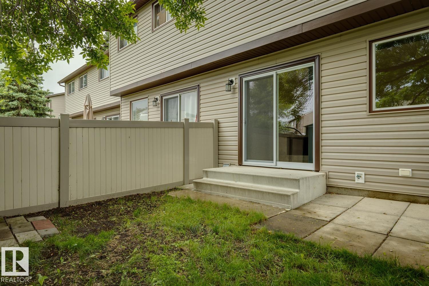 Photo 43 at 1131 Hooke Road NW, Overlanders, Edmonton