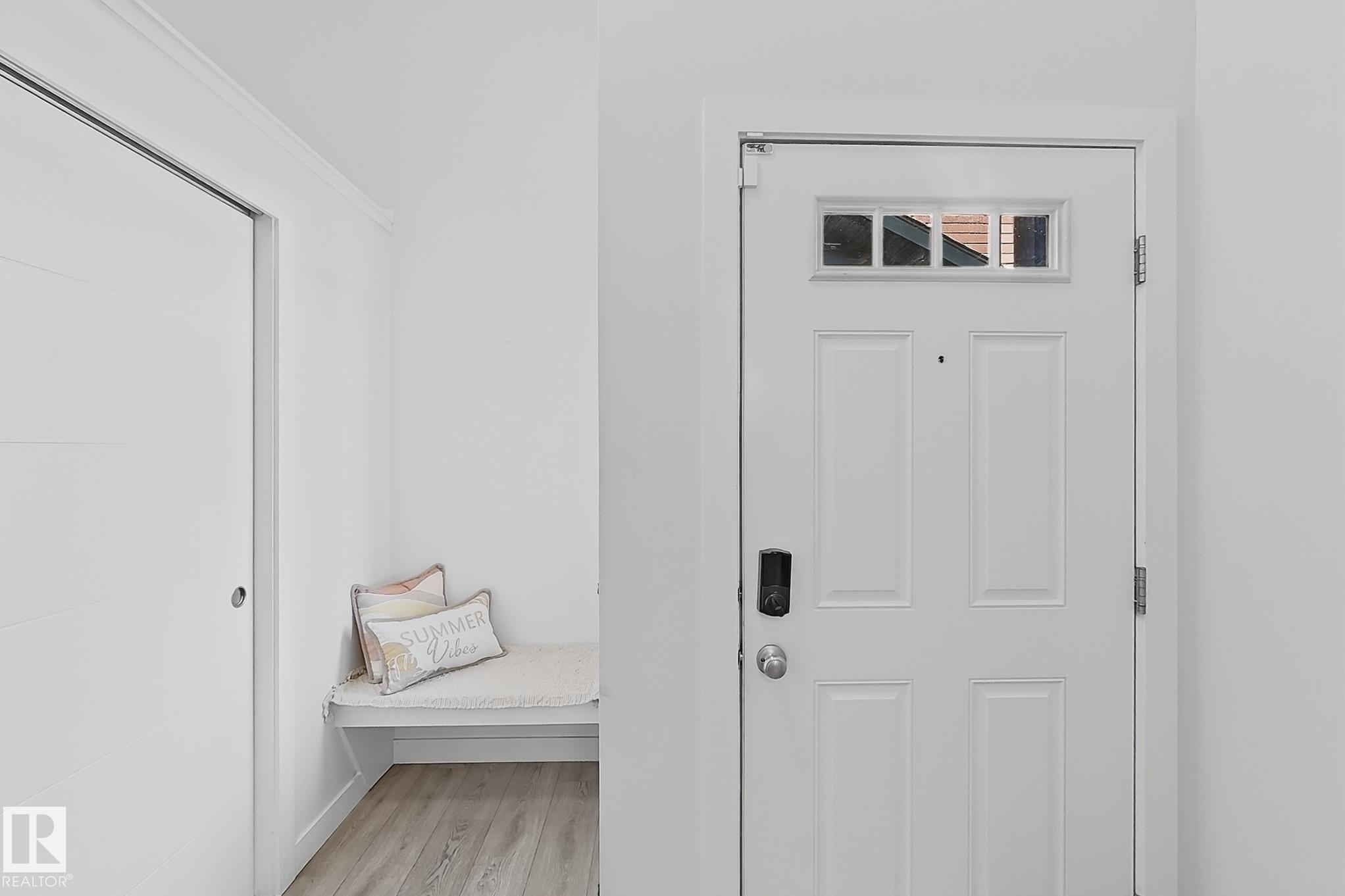 Photo 12 at 228 42 Avenue NW, Maple Crest, Edmonton