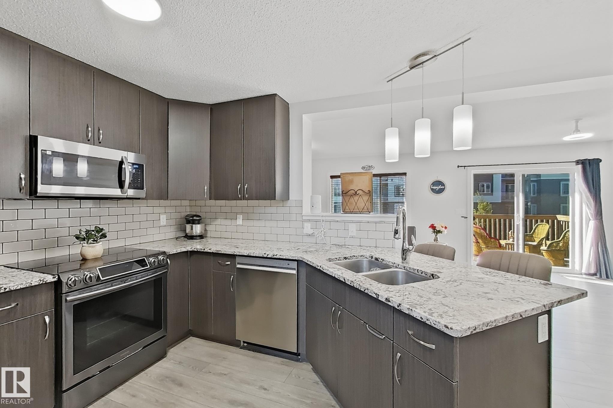 Photo 17 at 228 42 Avenue NW, Maple Crest, Edmonton