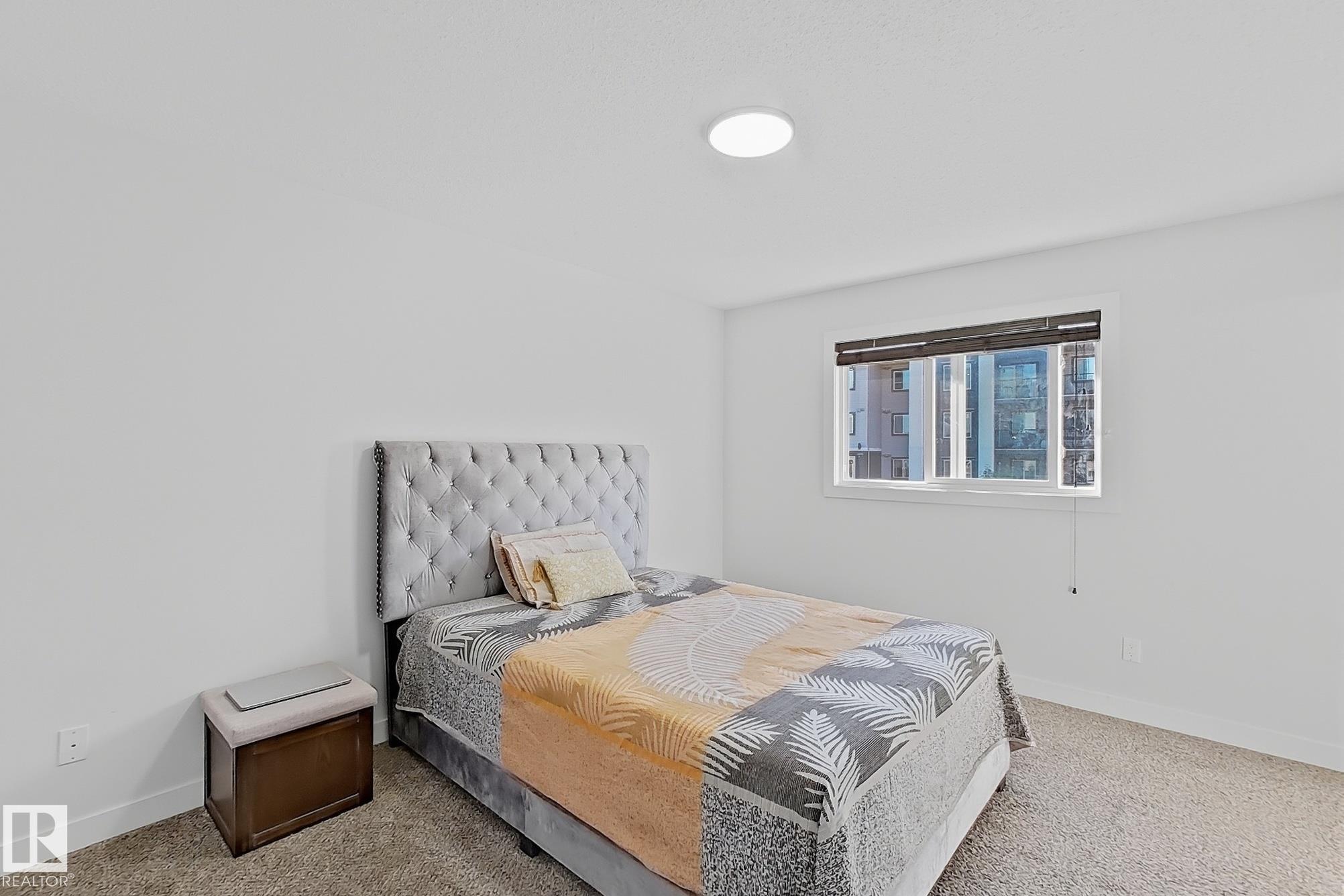 Photo 32 at 228 42 Avenue NW, Maple Crest, Edmonton
