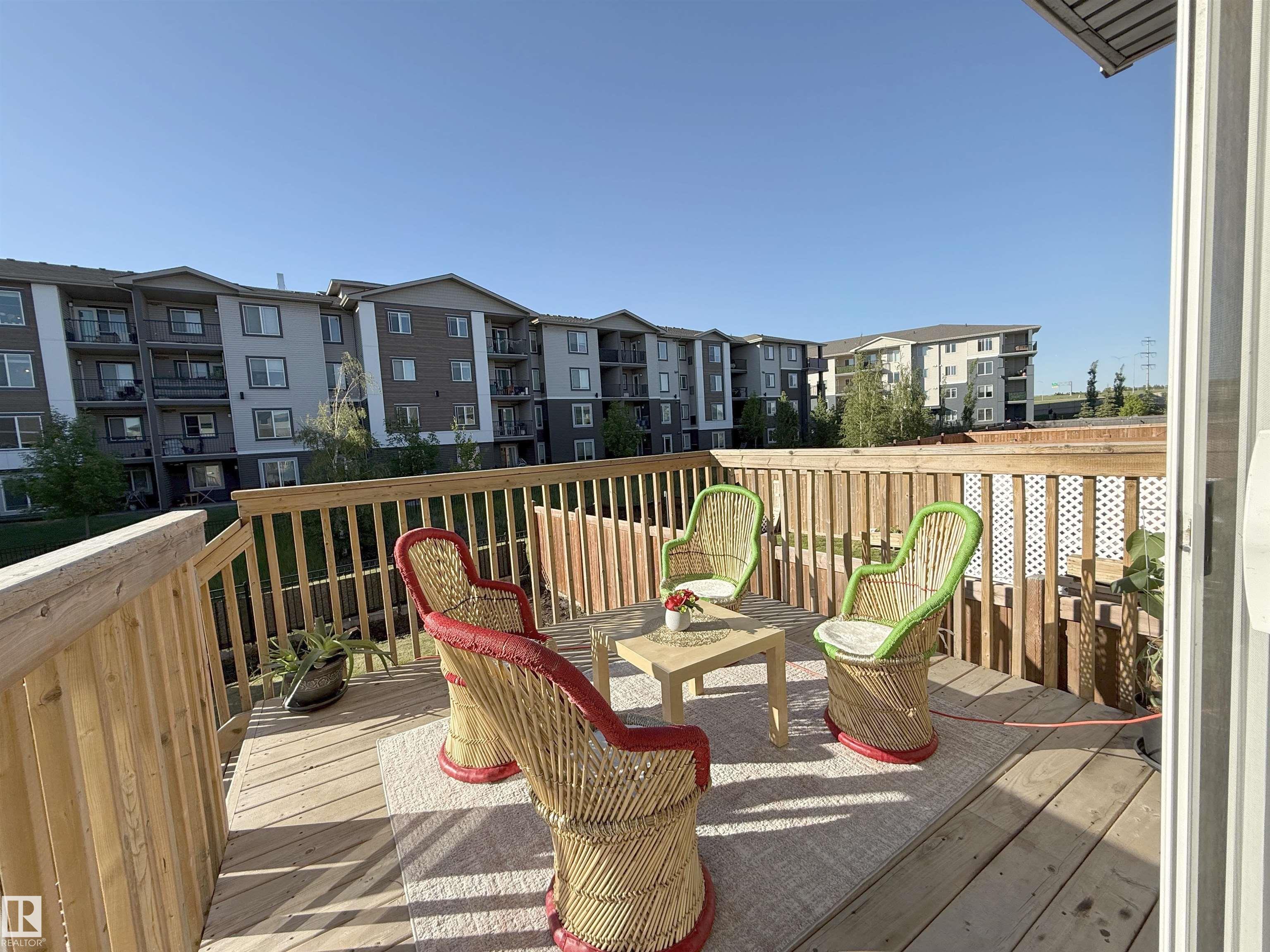 Photo 8 at 228 42 Avenue NW, Maple Crest, Edmonton