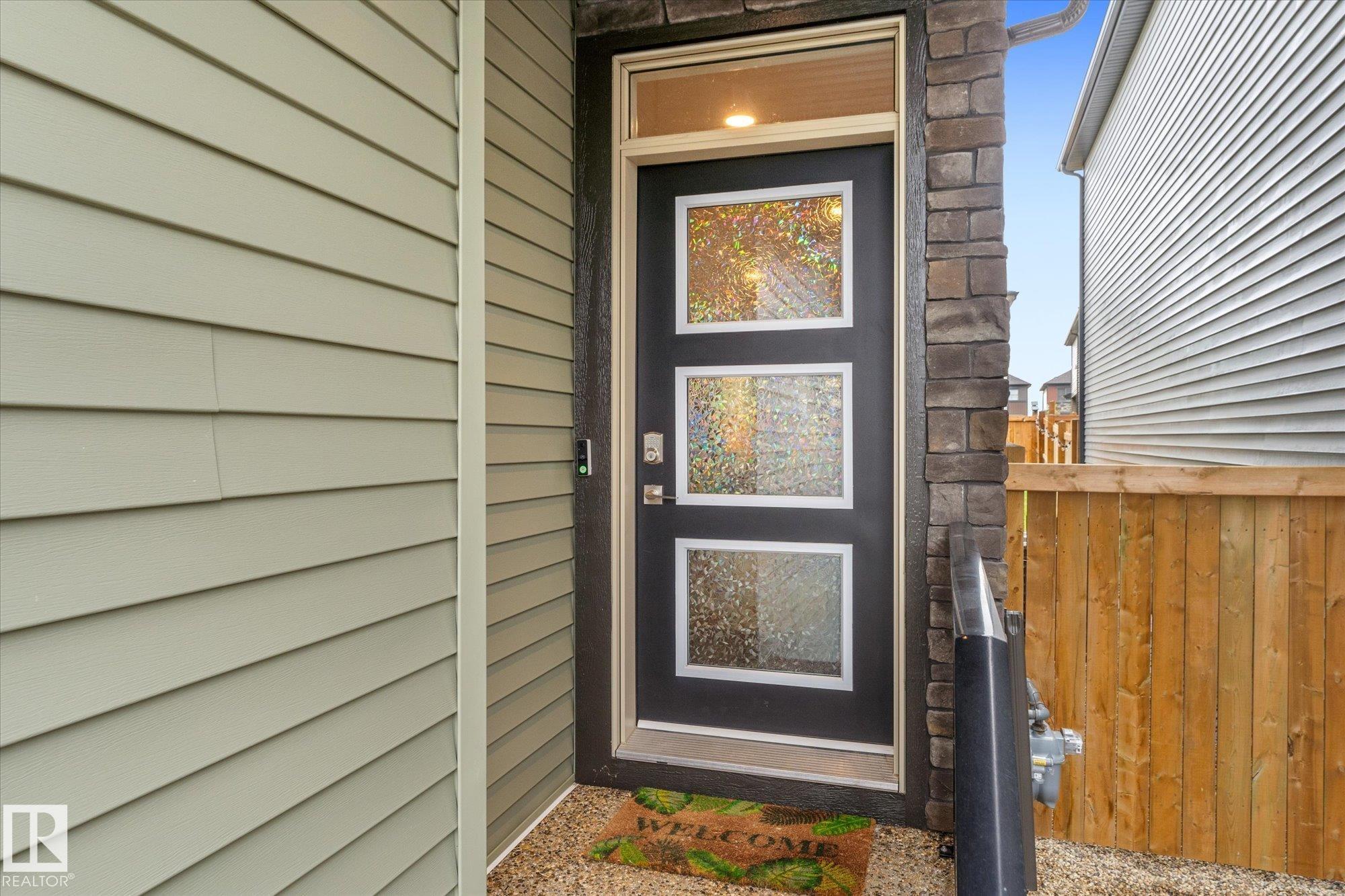 Photo 2 at 60 Gladstone Bend, Greenbury, Spruce Grove