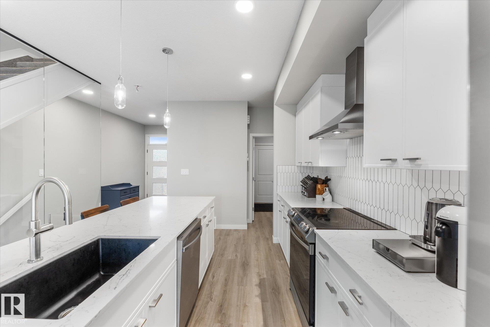 Photo 8 at 60 Gladstone Bend, Greenbury, Spruce Grove