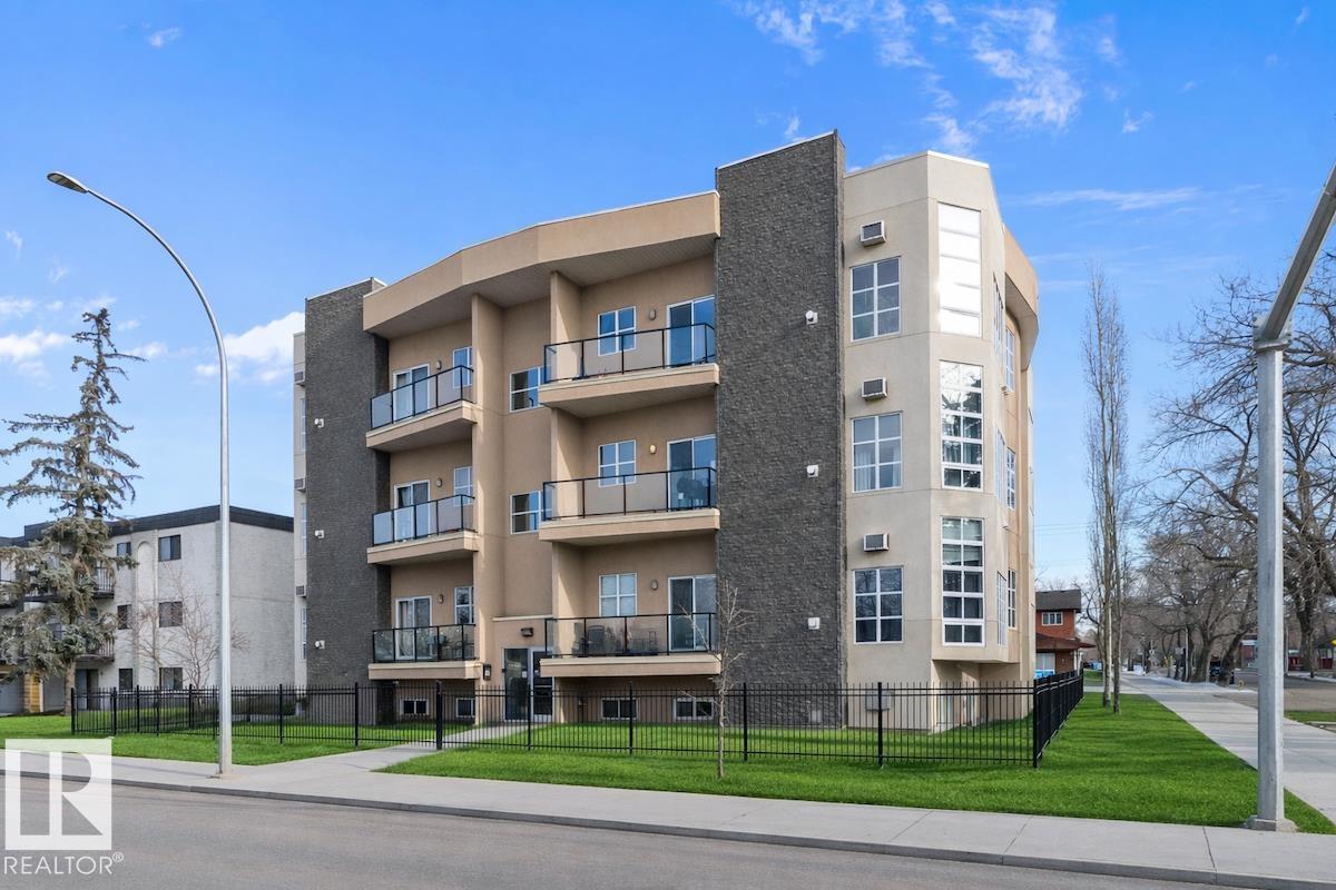 Photo 2 at 302 - 10905 109 Street NW, Central Mcdougall, Edmonton