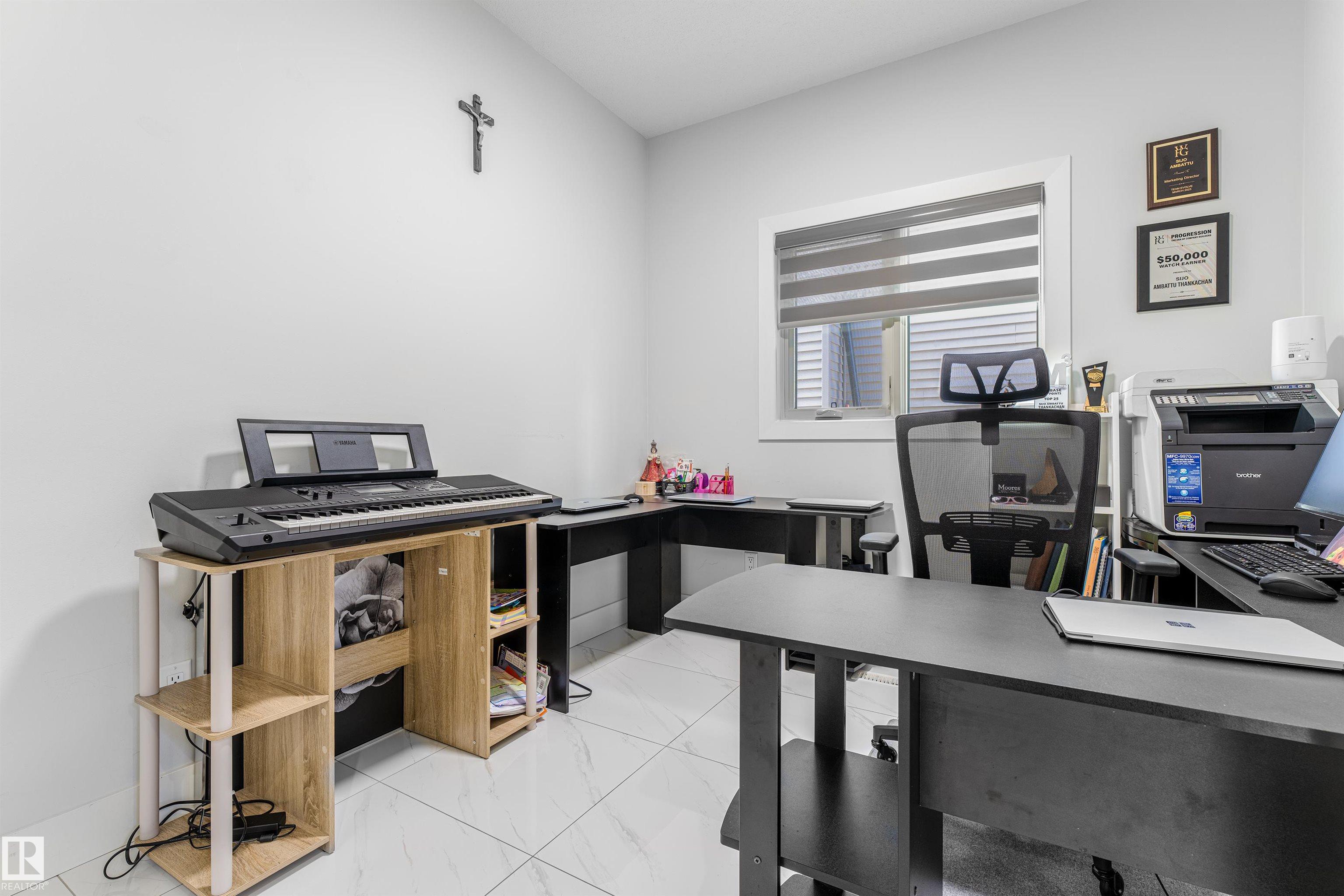 Photo 8 at 16212 32 Avenue SW, Glenridding Ravine, Edmonton