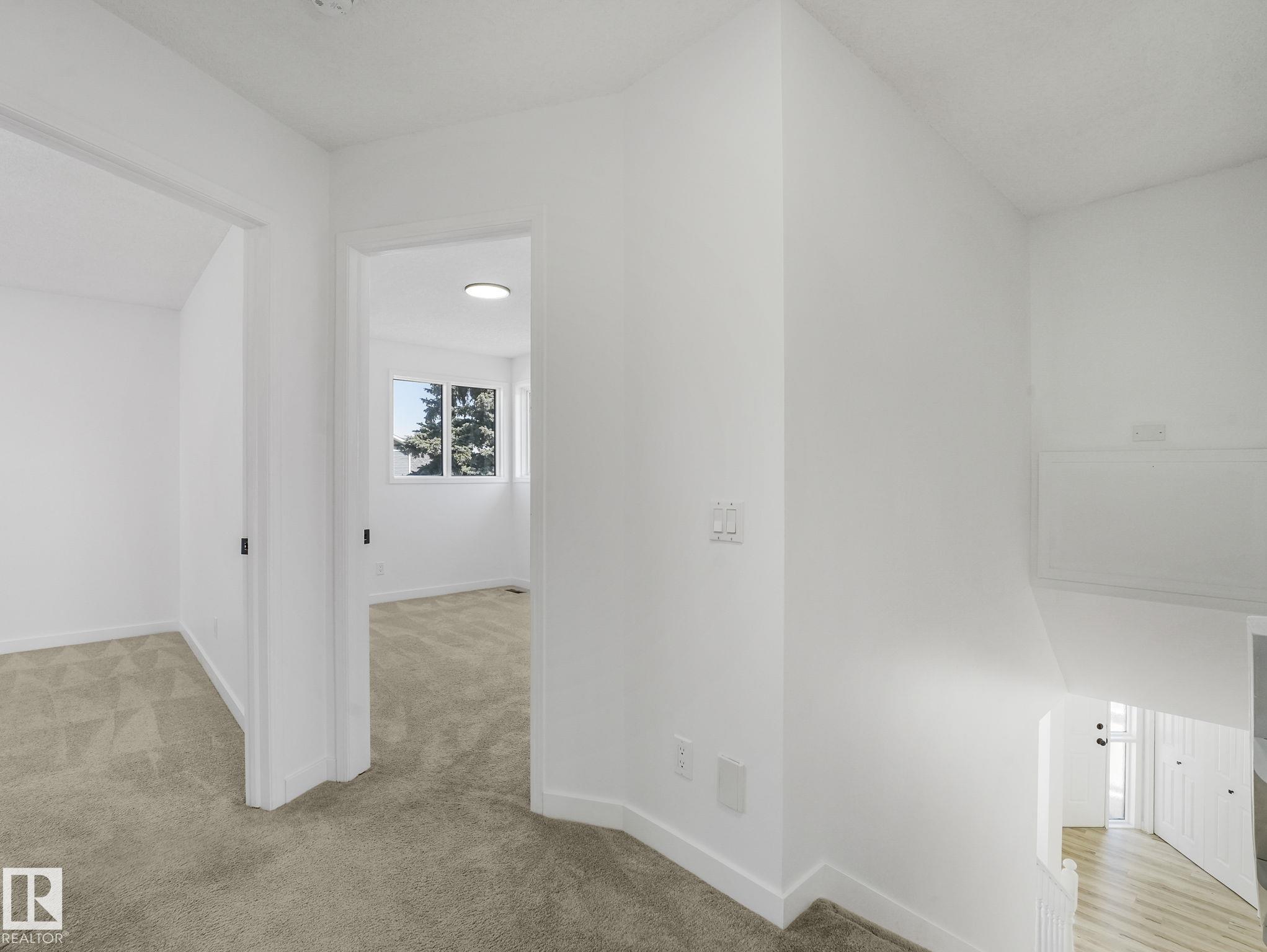 Photo 16 at 4103 28 Avenue NW, Bisset, Edmonton