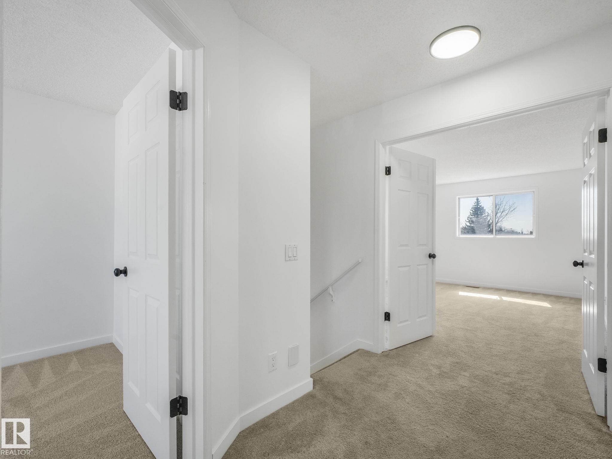 Photo 19 at 4103 28 Avenue NW, Bisset, Edmonton