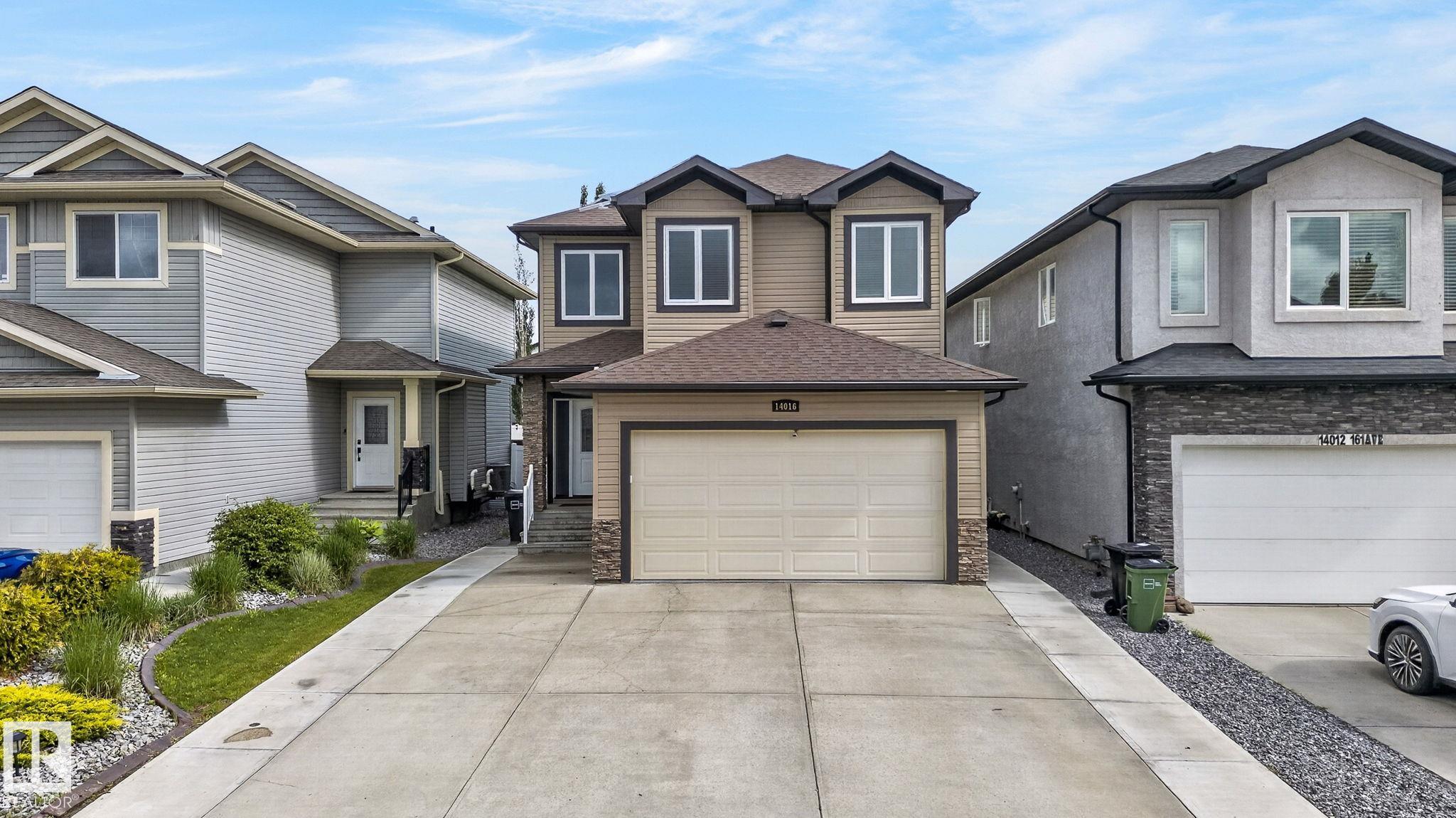 Photo 2 at 14016 161 Avenue NW, Carlton, Edmonton
