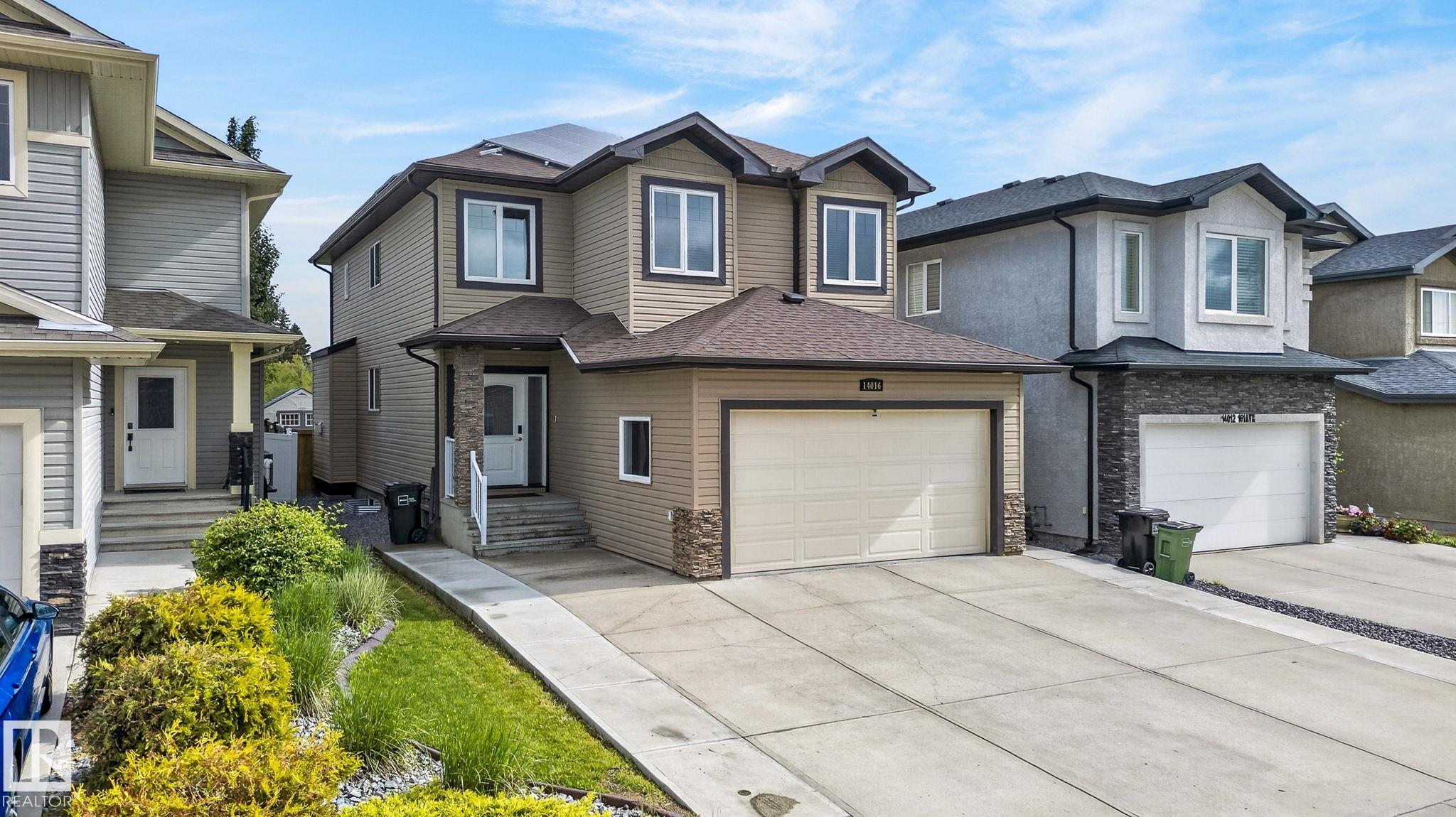Photo 3 at 14016 161 Avenue NW, Carlton, Edmonton