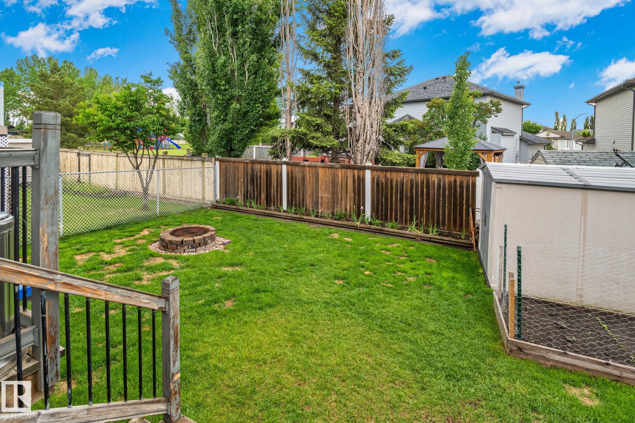 Photo 41 at 174 Lakeland Drive, Lakewood, Spruce Grove