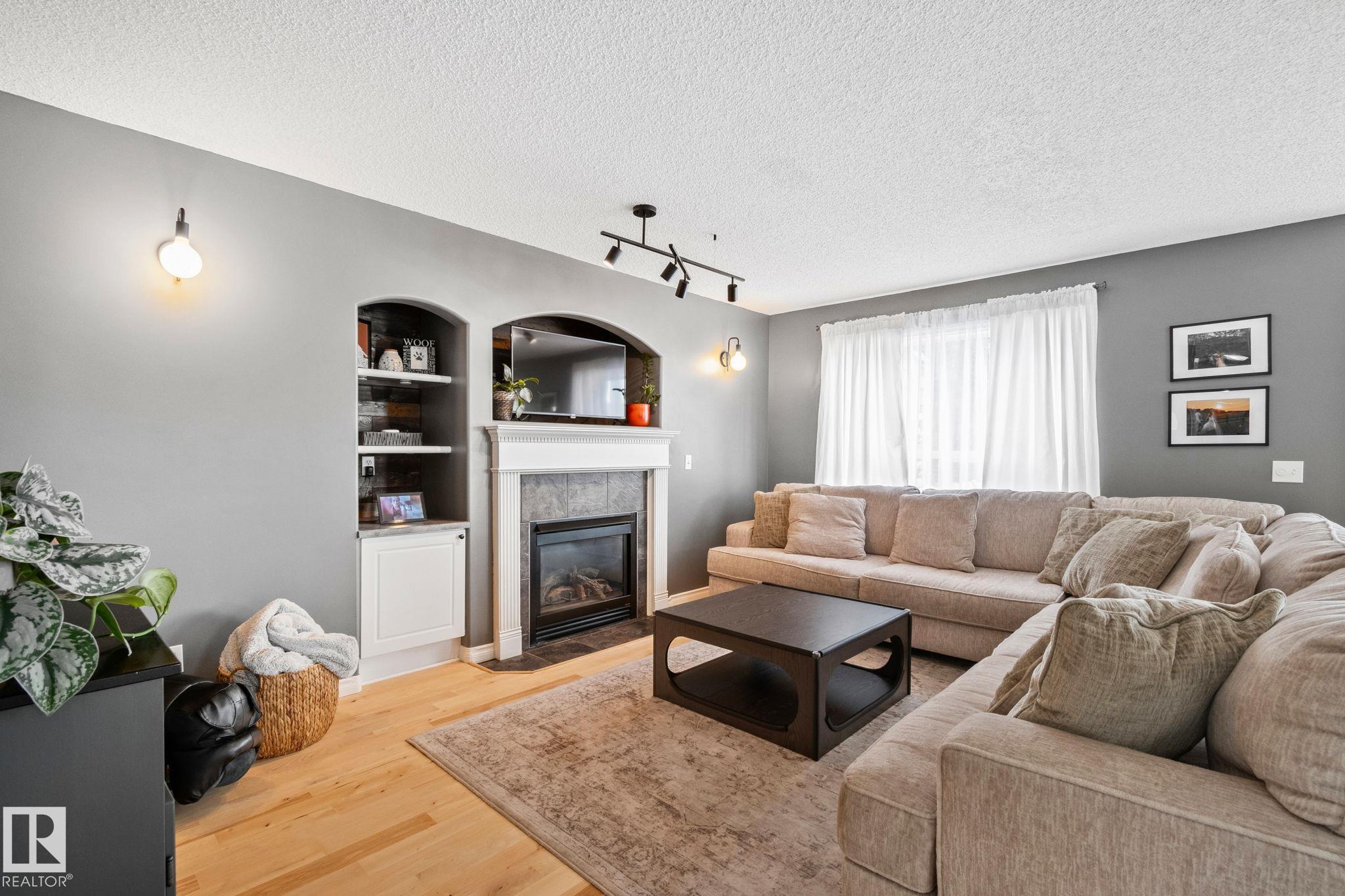 Photo 9 at 174 Lakeland Drive, Lakewood, Spruce Grove