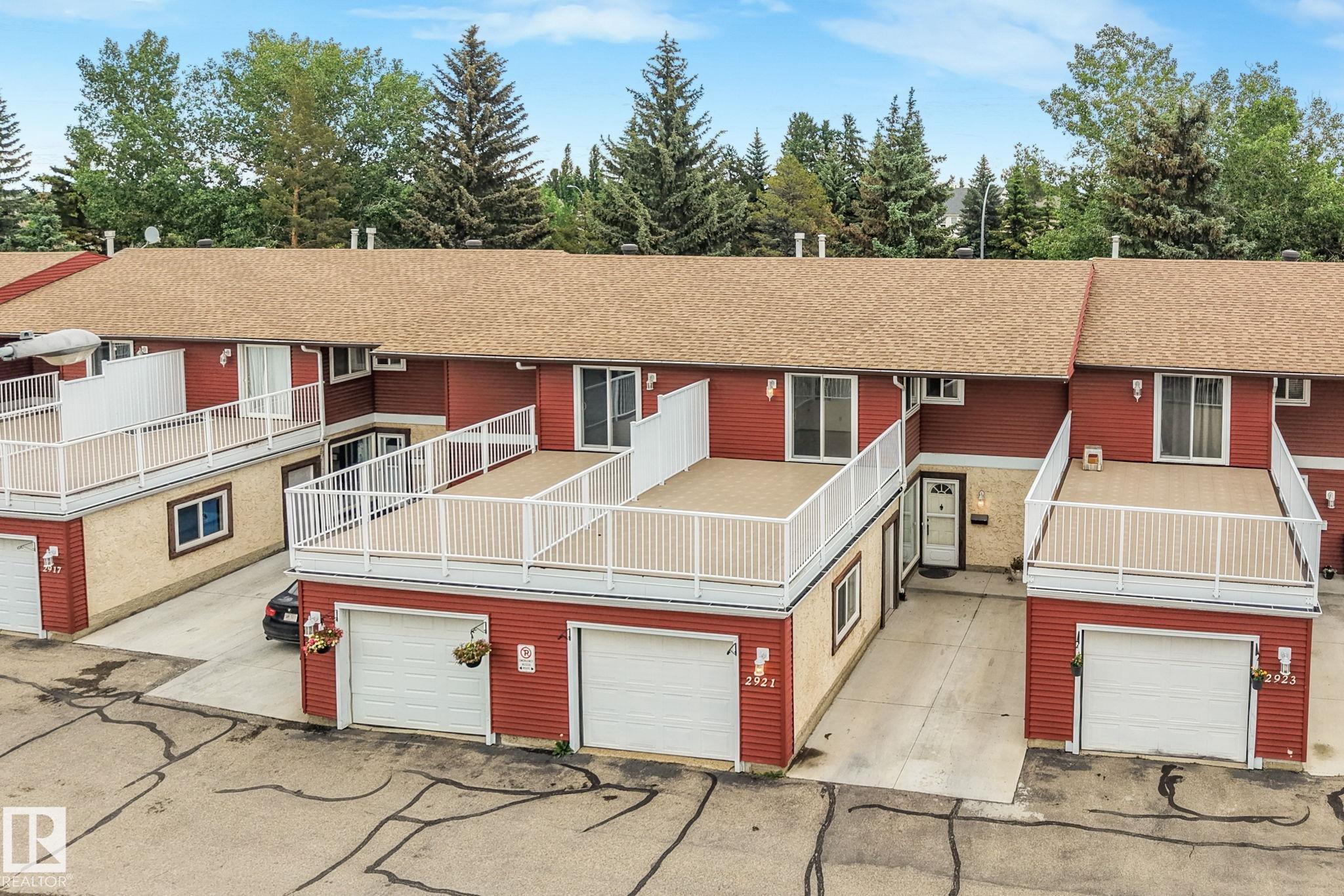 2921 130 Avenue NW, Belmont, Edmonton photo number 2