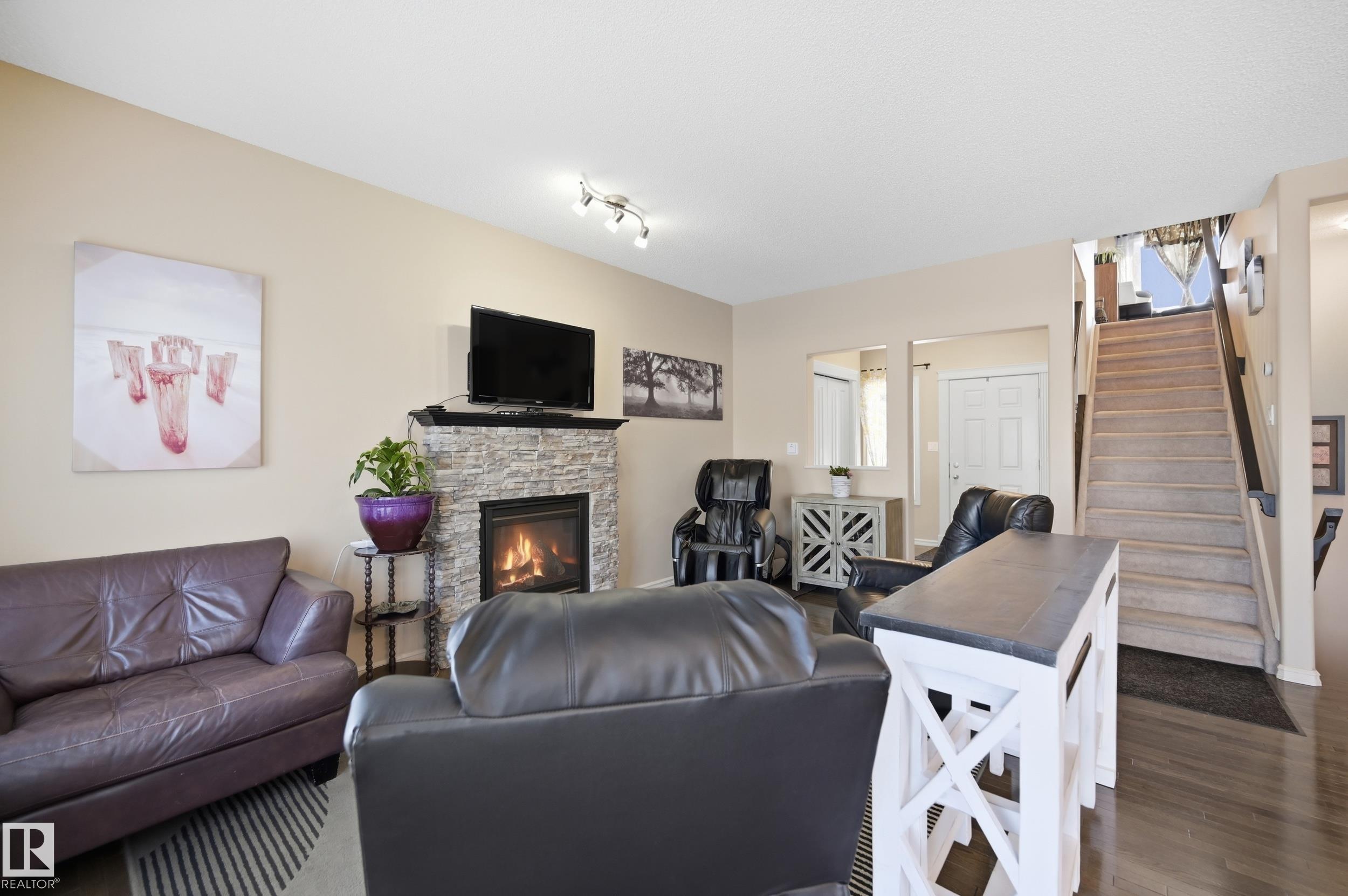 Photo 9 at 40 Becker Crescent, South Pointe, Fort Saskatchewan