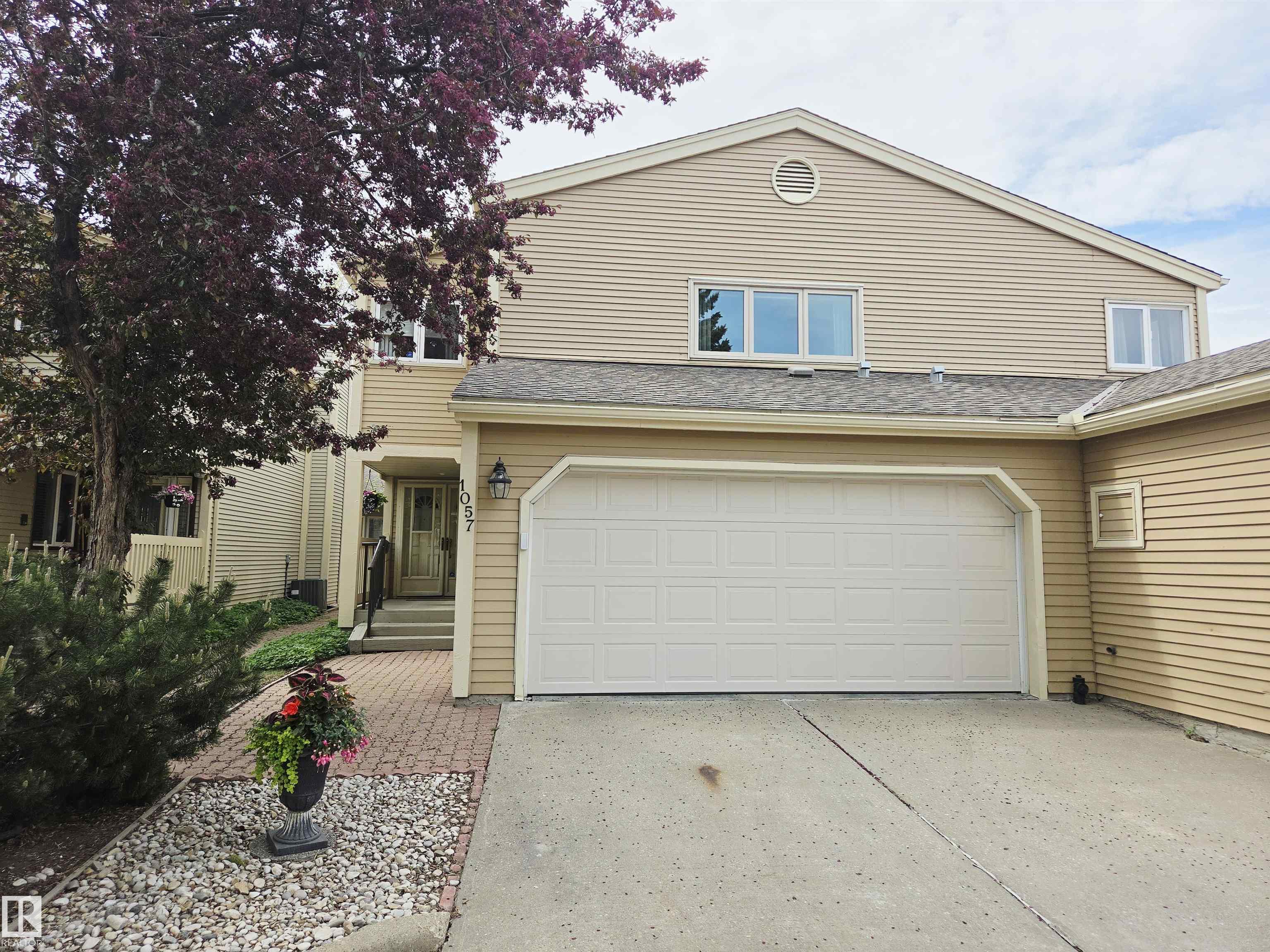 1057 109 Street NW, Bearspaw, Edmonton 2