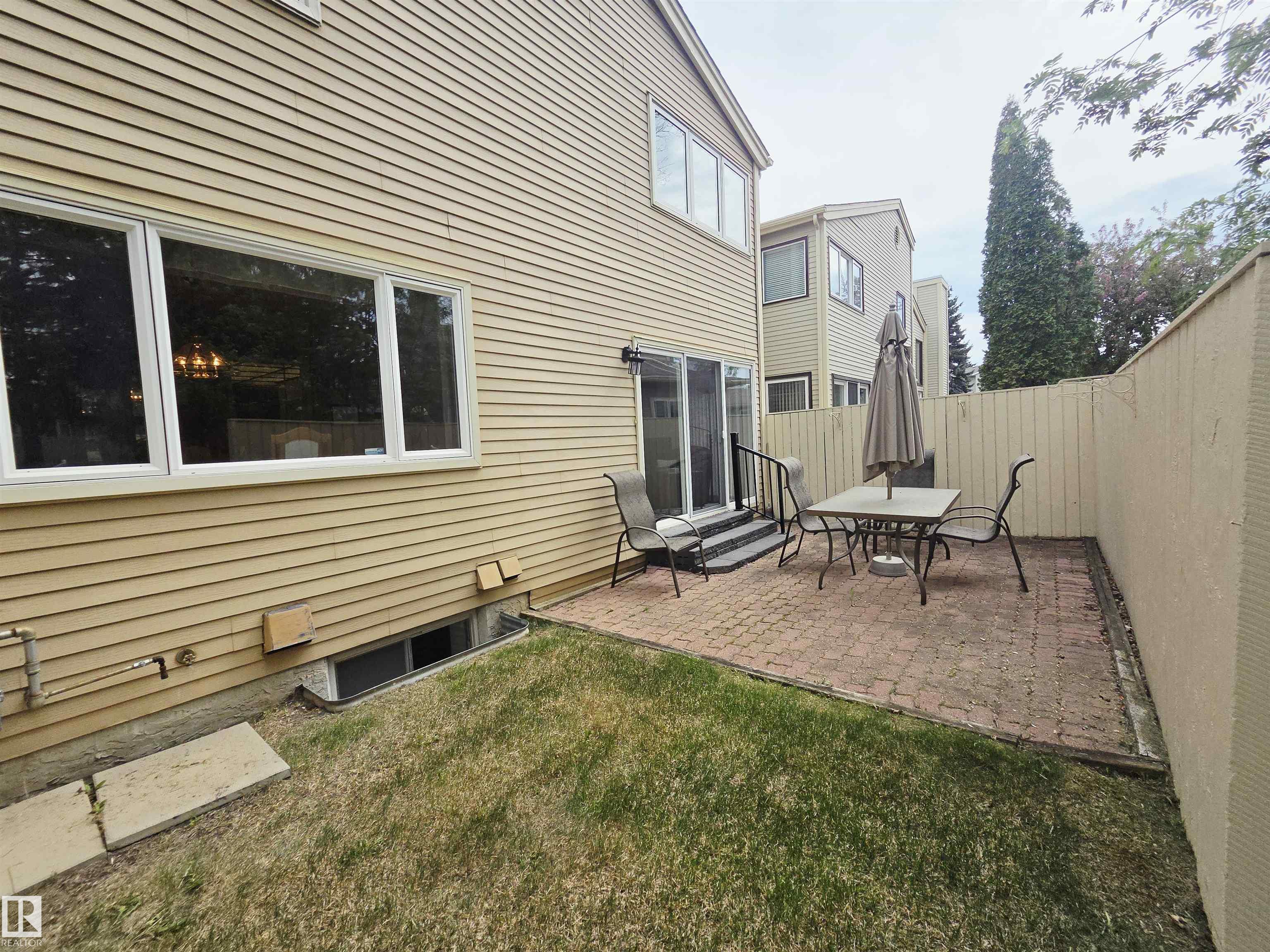 Photo 33 at 1057 109 Street NW, Bearspaw, Edmonton