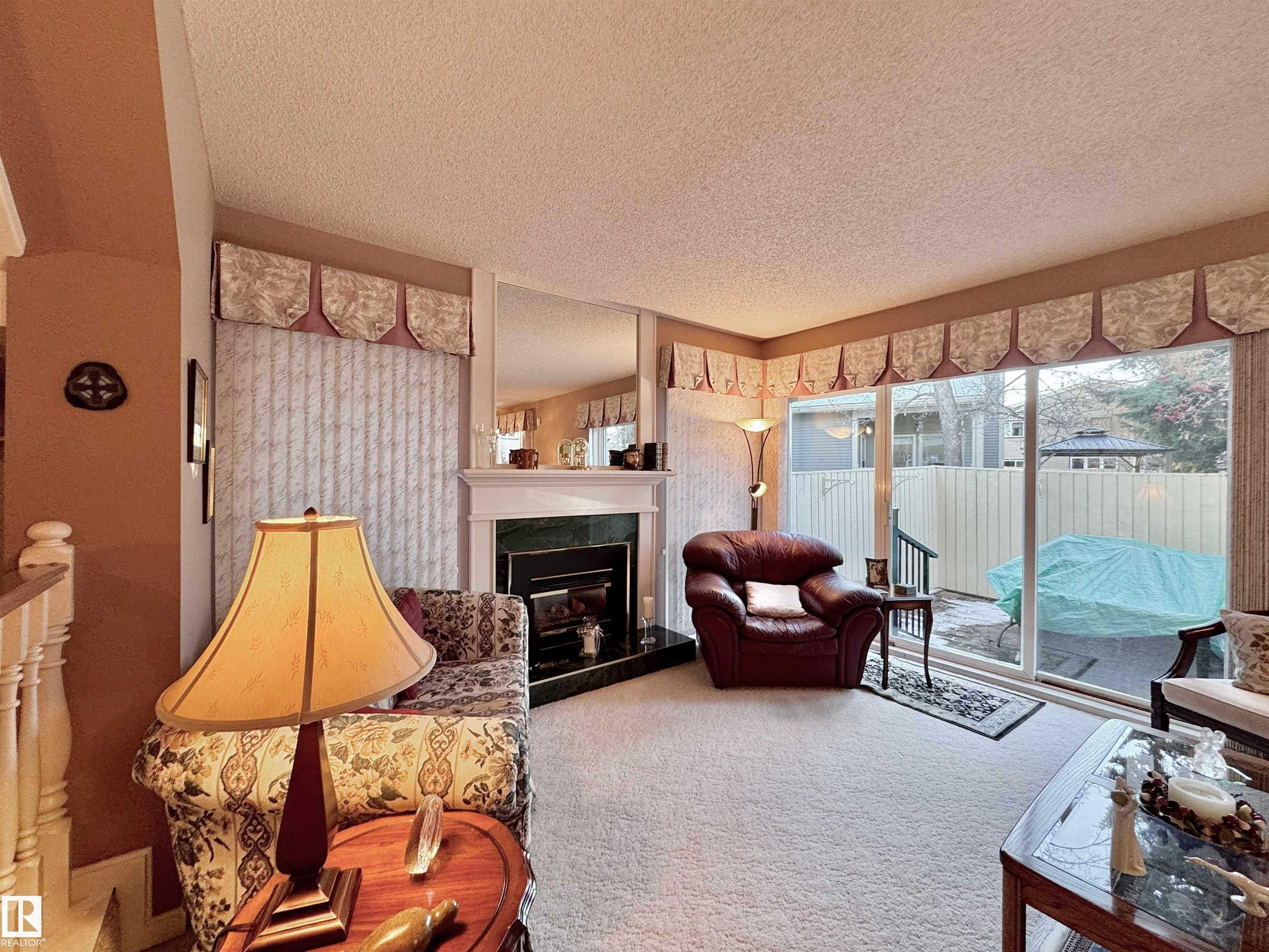 Photo 6 at 1057 109 Street NW, Bearspaw, Edmonton