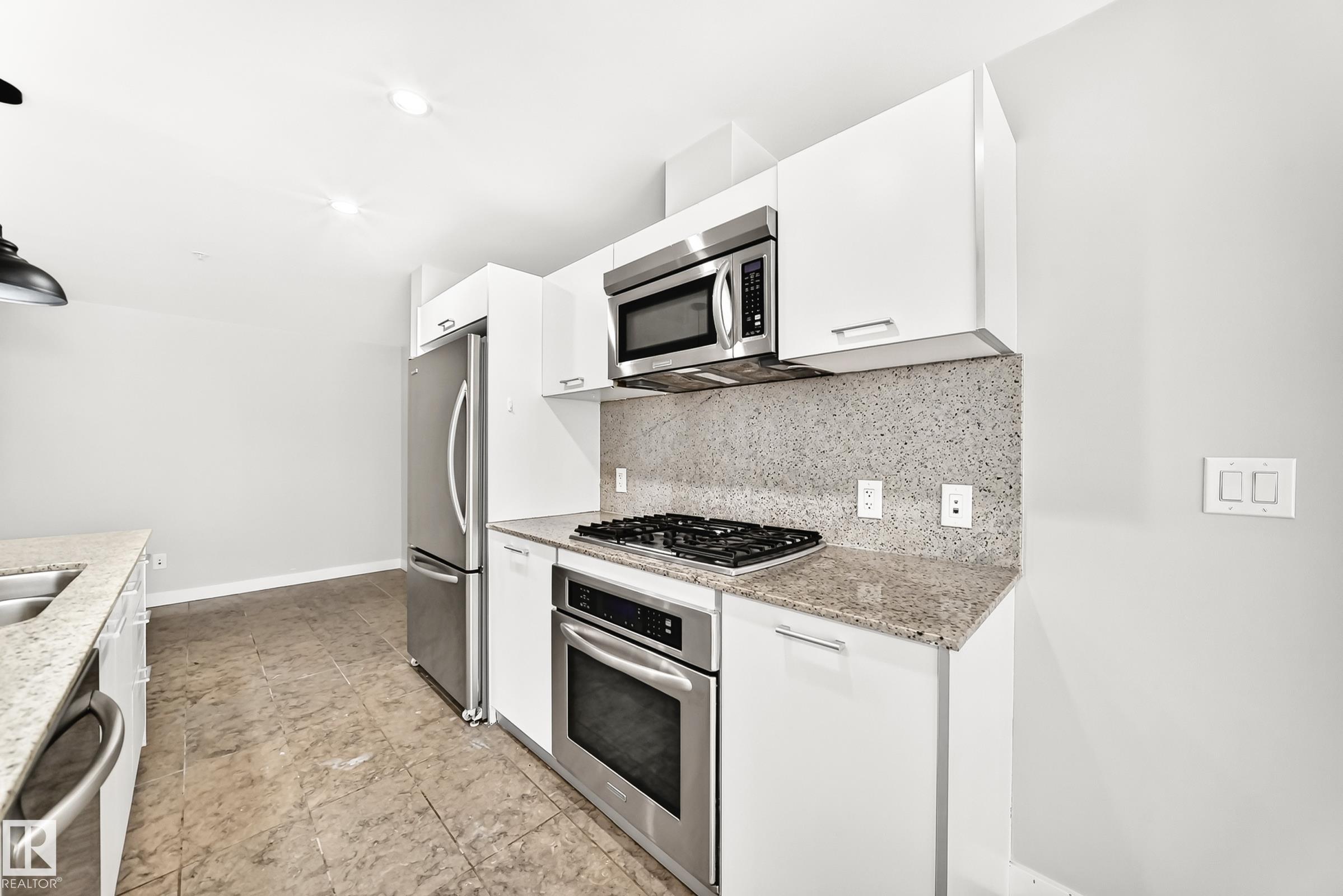 Photo 13 at 215 - 2510 109 Street NW, Ermineskin, Edmonton