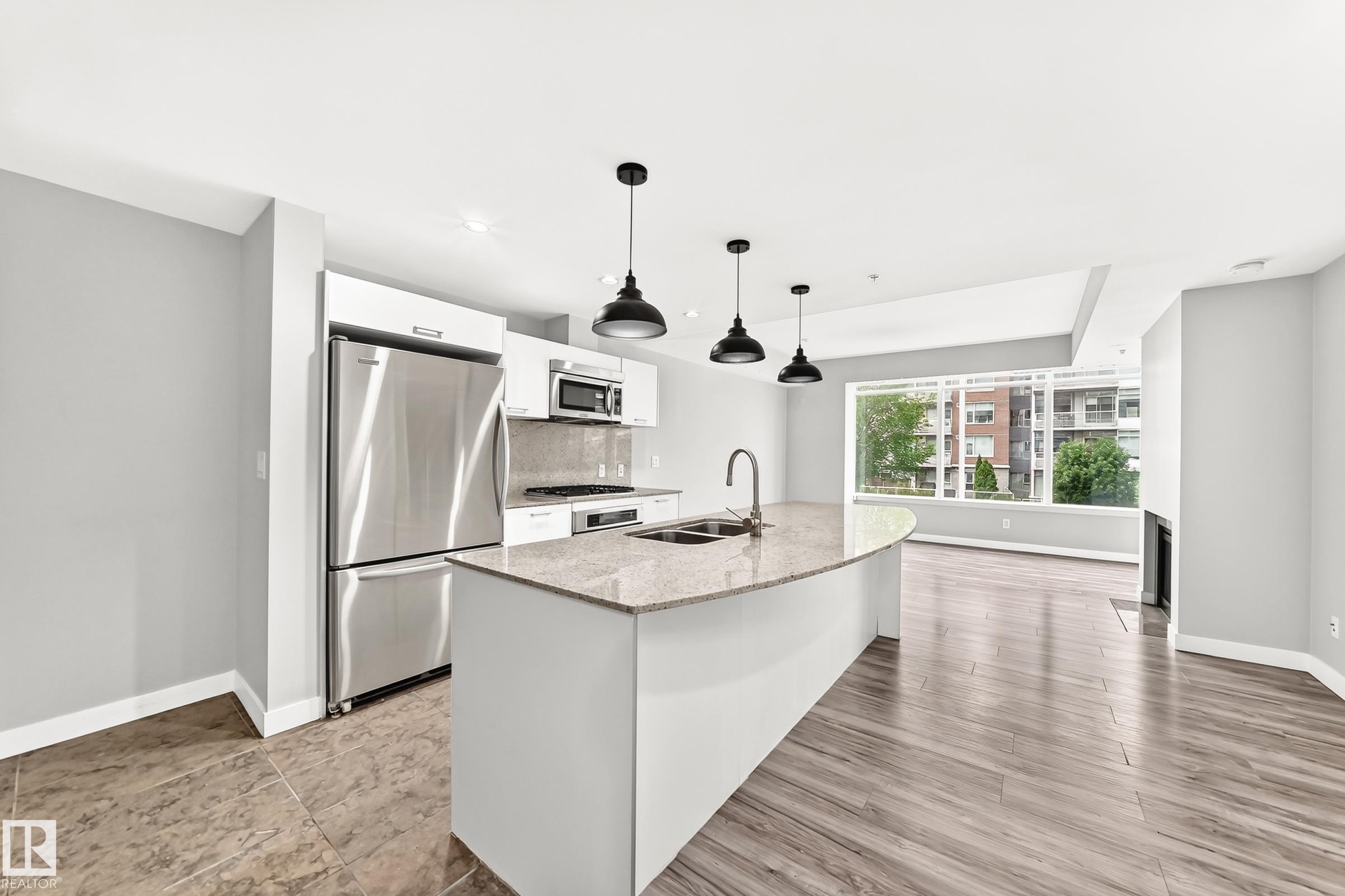 Photo 7 at 215 - 2510 109 Street NW, Ermineskin, Edmonton