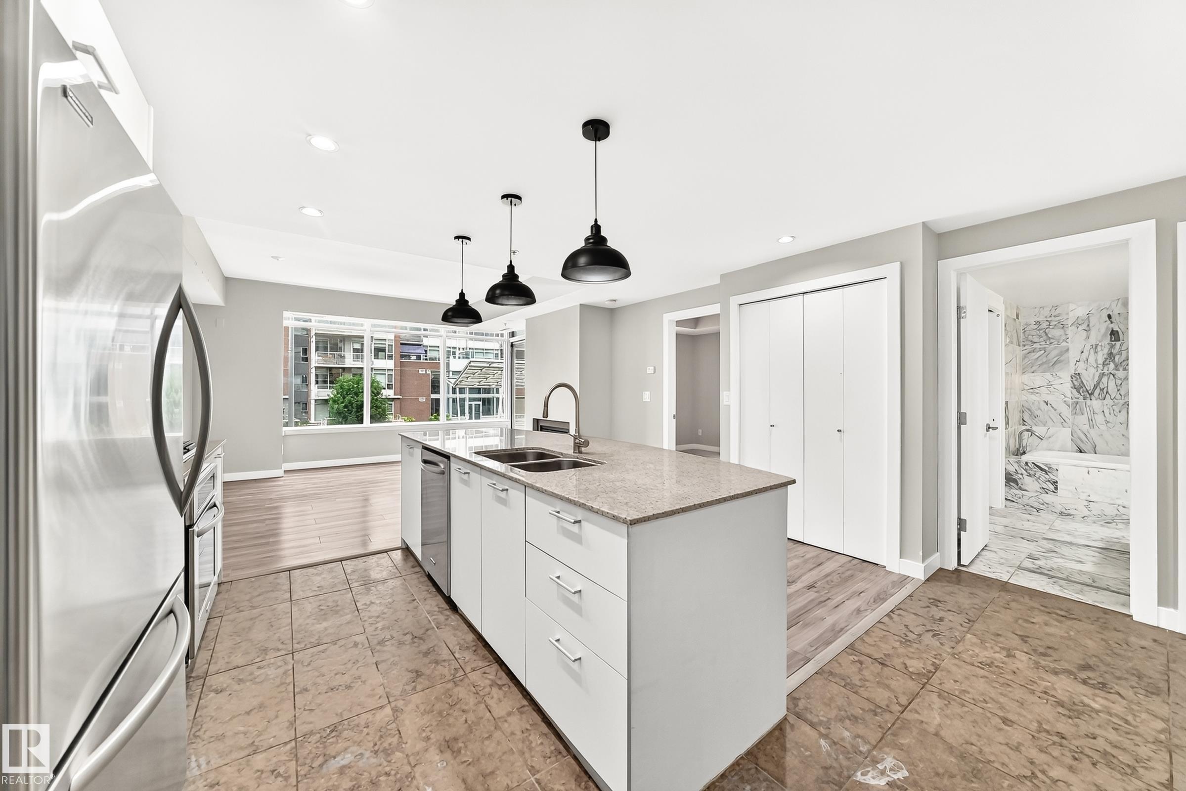 Photo 9 at 215 - 2510 109 Street NW, Ermineskin, Edmonton