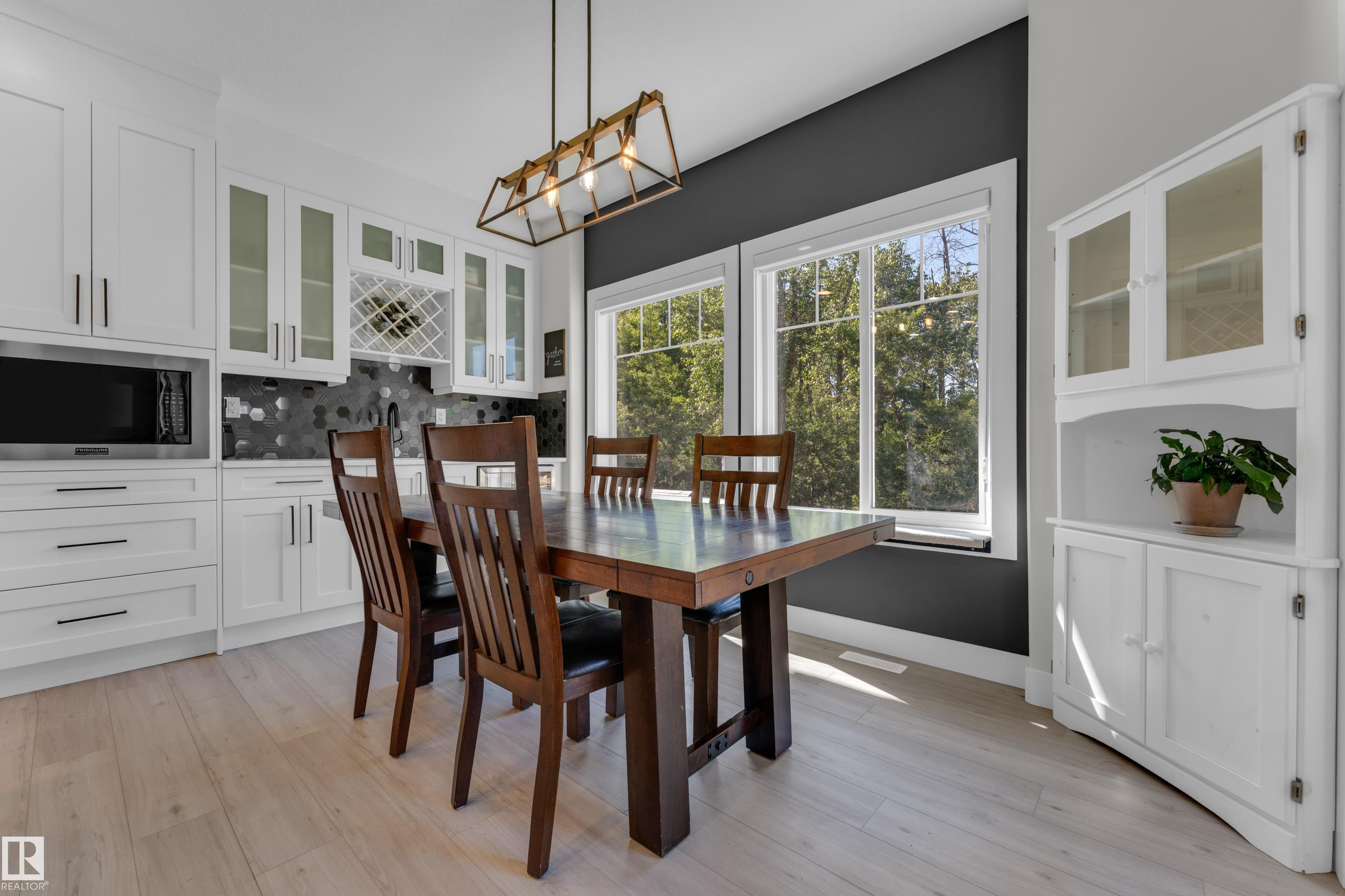 Photo 11 at 1390 Enright Landing NW, Edgemont, Edmonton