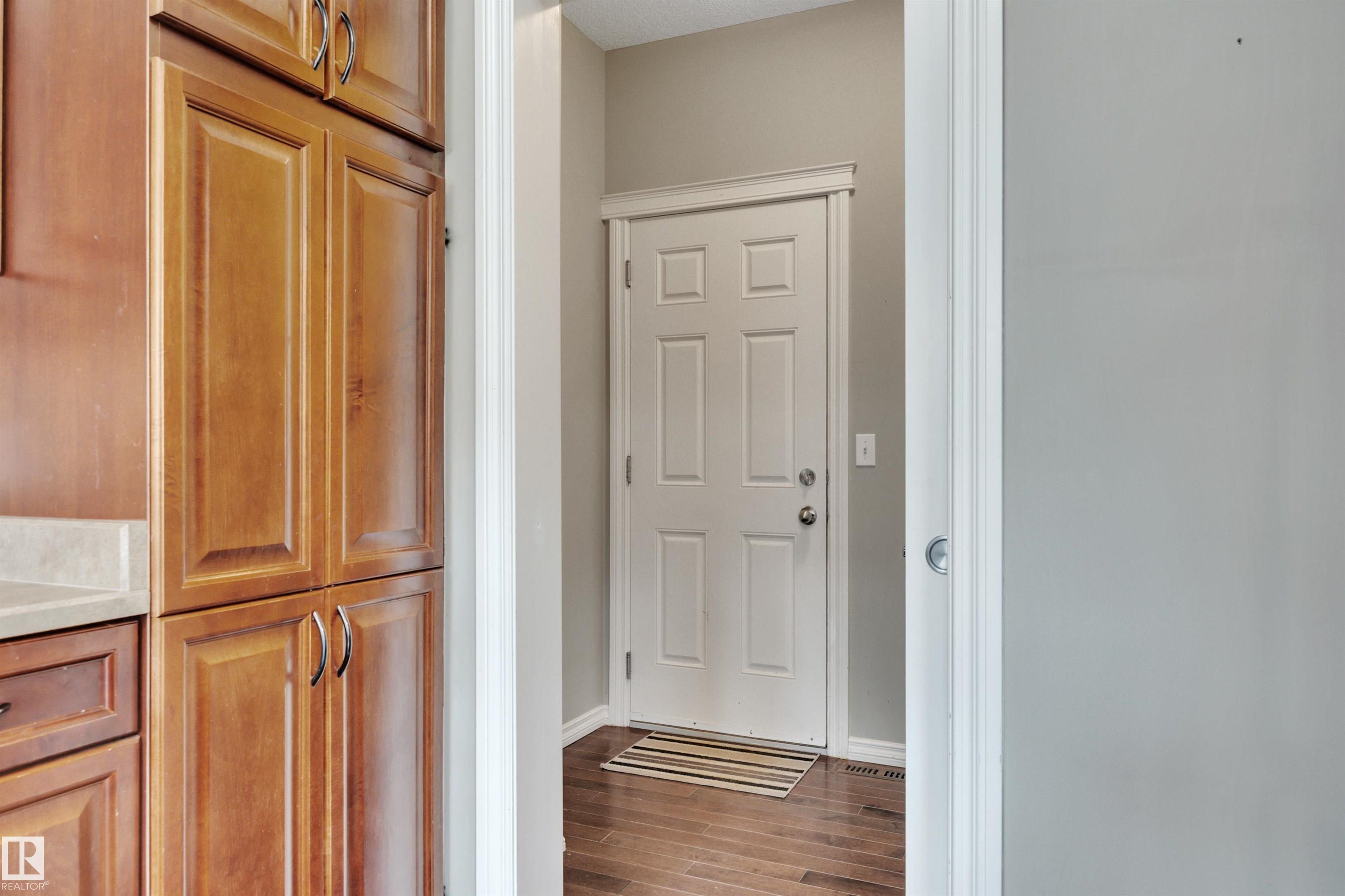 Photo 10 at 11520 11 Avenue SW, Rutherford, Edmonton