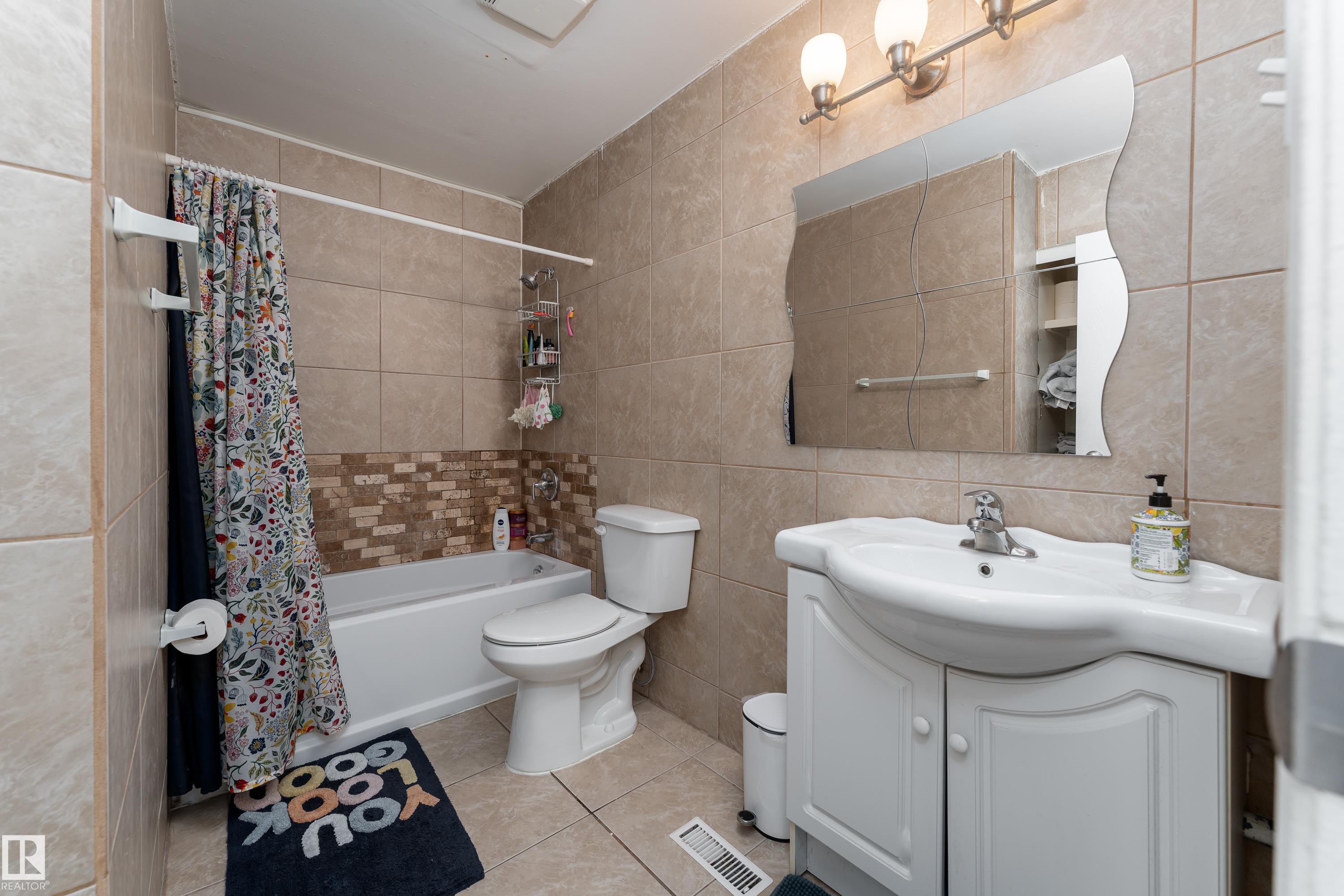 Photo 20 at 15217 54 Street NW, Casselman, Edmonton
