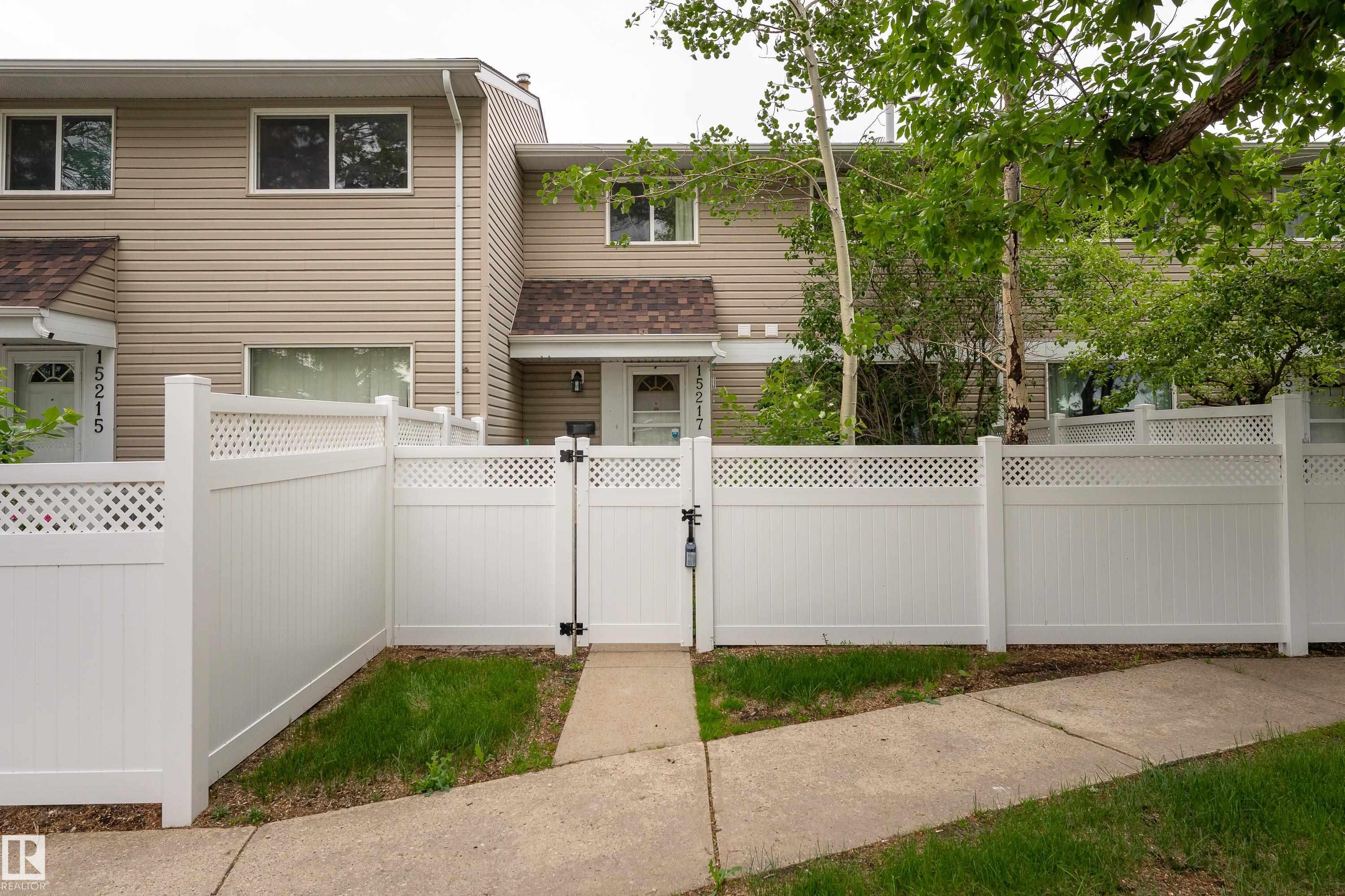 Photo 31 at 15217 54 Street NW, Casselman, Edmonton