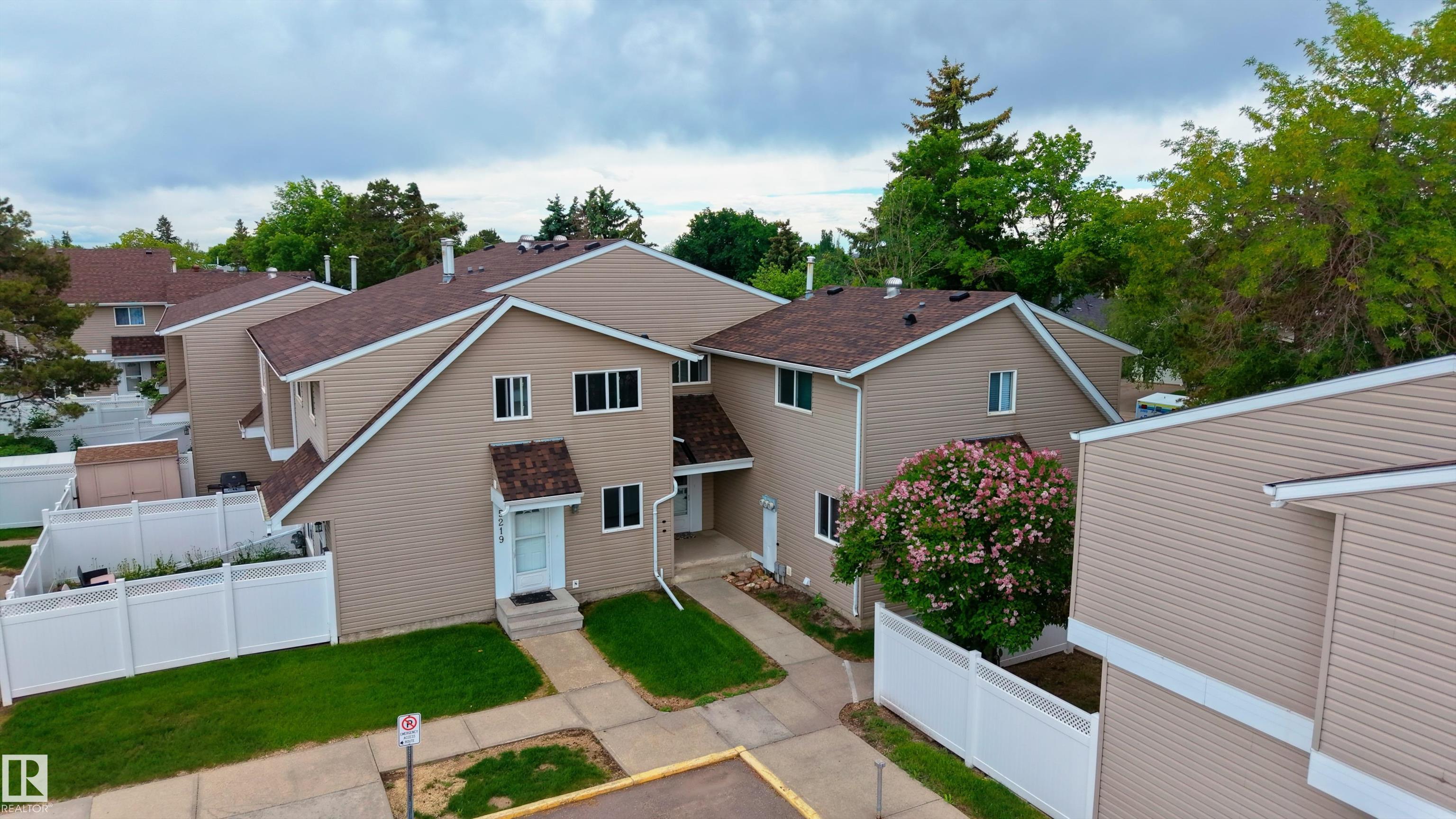 Photo 32 at 15217 54 Street NW, Casselman, Edmonton