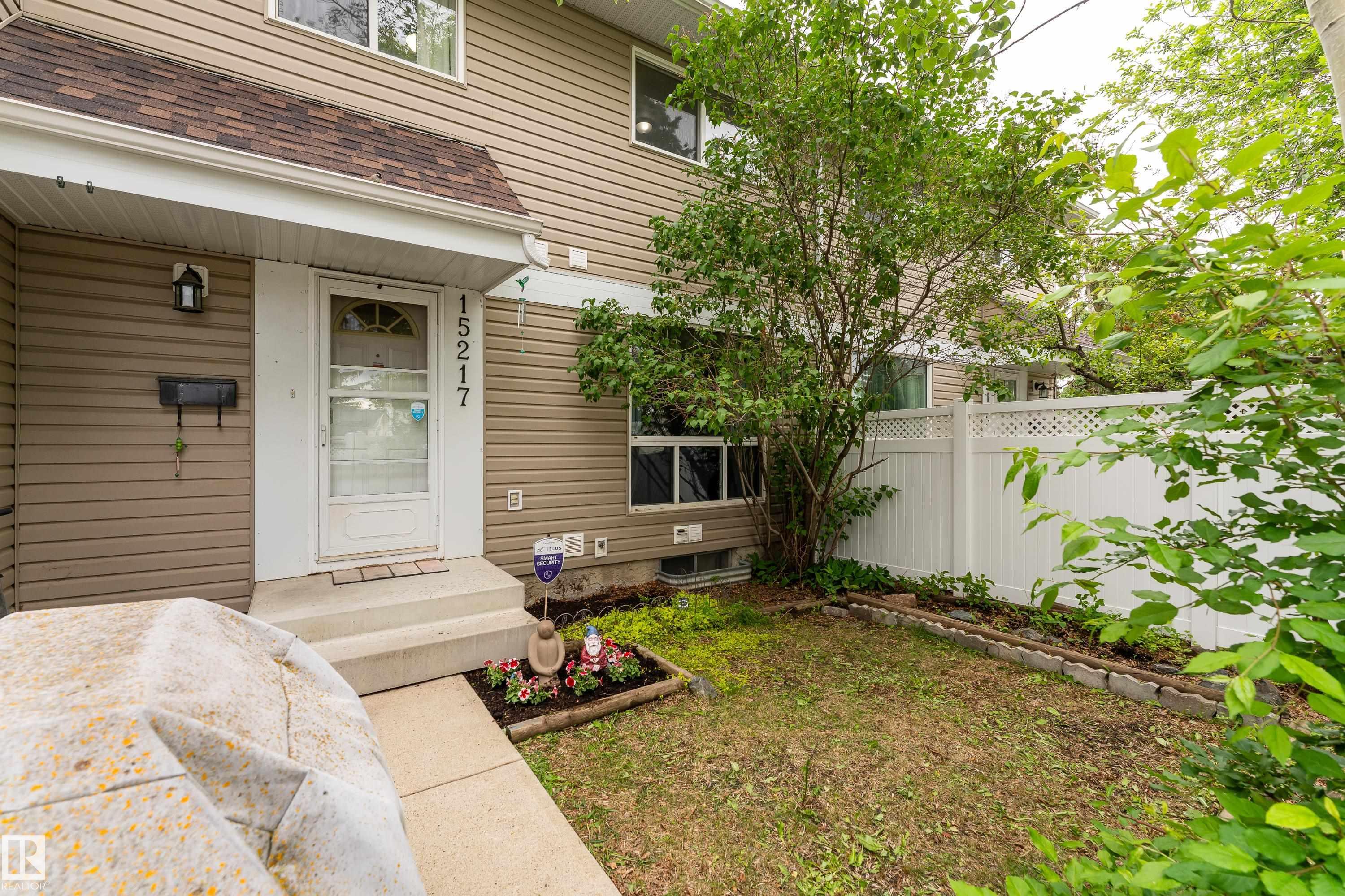 Photo 8 at 15217 54 Street NW, Casselman, Edmonton