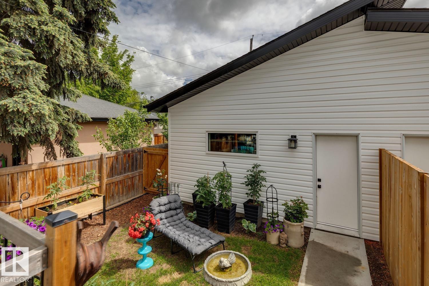 Photo 37 at 10147/49 82 Street NW, Forest Heights, Edmonton