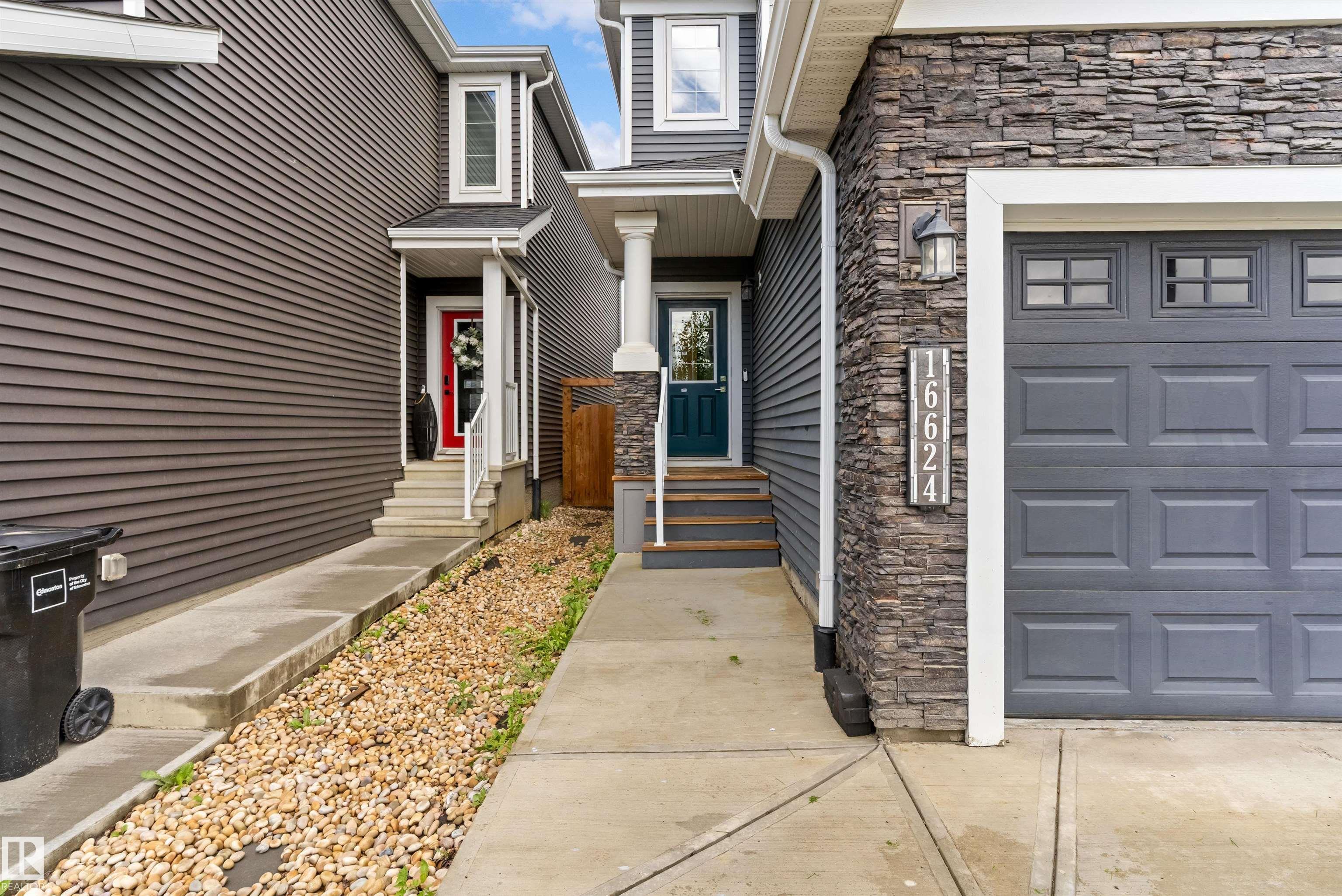 Photo 3 at 16624 32 Avenue SW, Glenridding Ravine, Edmonton
