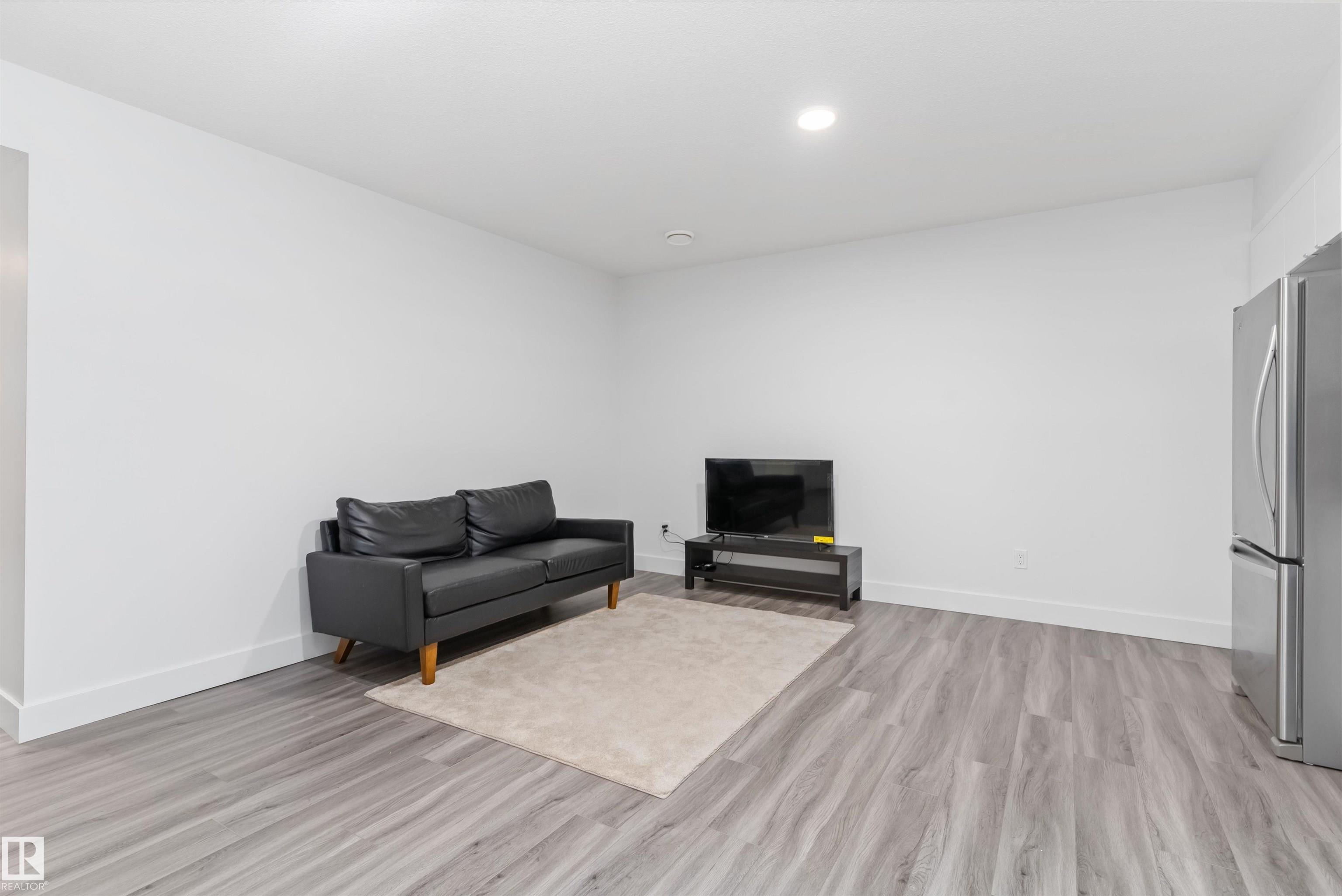Photo 36 at 16624 32 Avenue SW, Glenridding Ravine, Edmonton