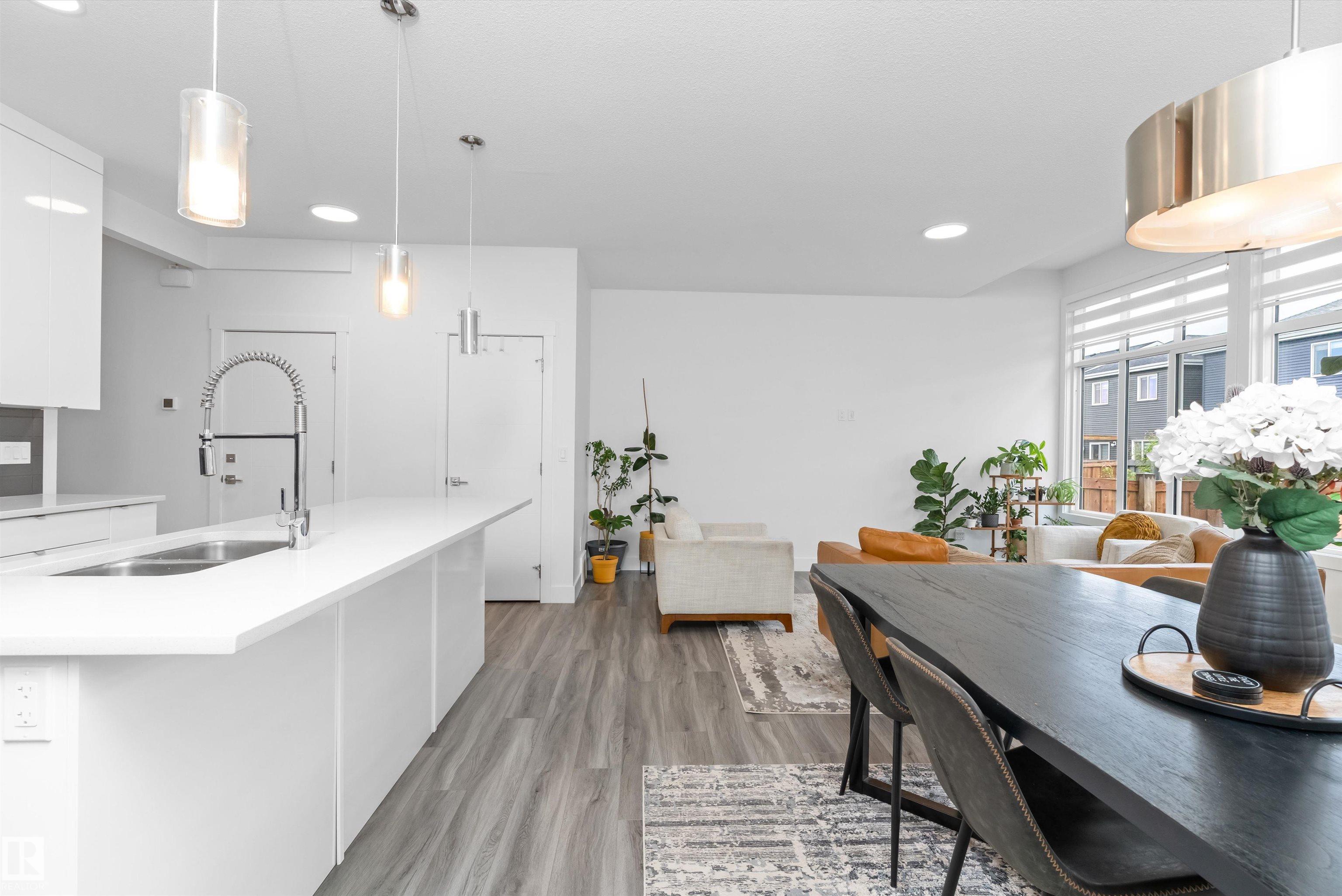 Photo 10 at 16624 32 Avenue SW, Glenridding Ravine, Edmonton