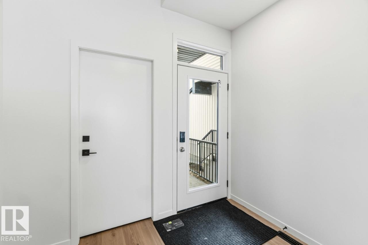 Photo 2 at 22522 83a Avenue NW, Rosenthal, Edmonton