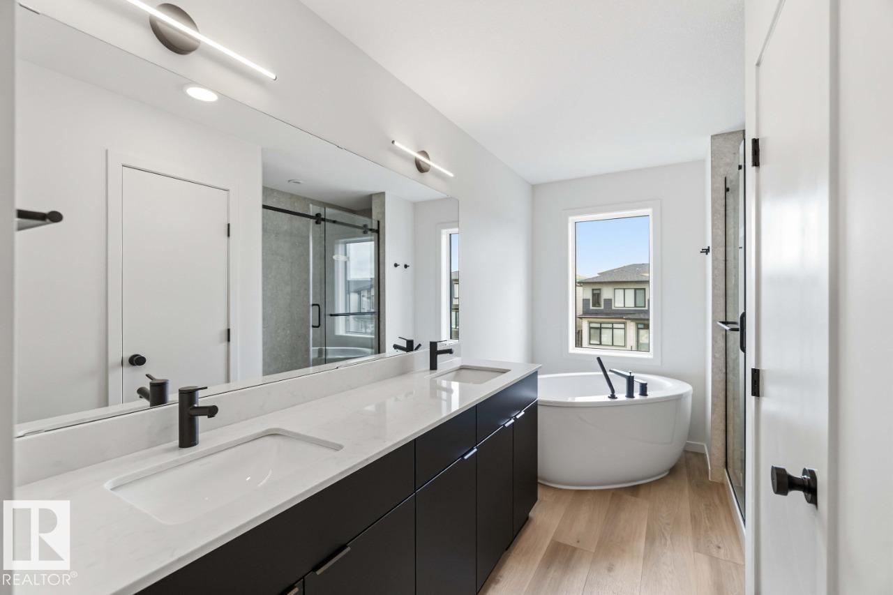 Photo 11 at 22522 83a Avenue NW, Rosenthal, Edmonton