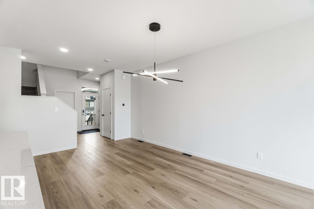 Photo 4 at 22522 83a Avenue NW, Rosenthal, Edmonton